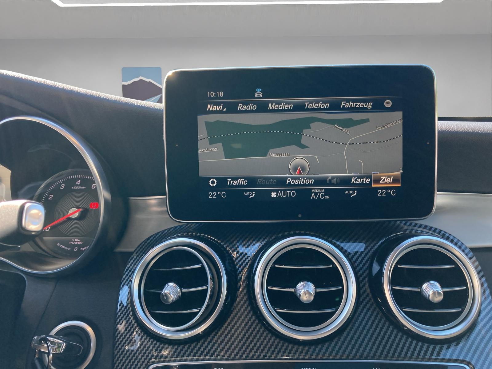 MERCEDES-BENZ GLC 350 e AMG Line 4m-image-15