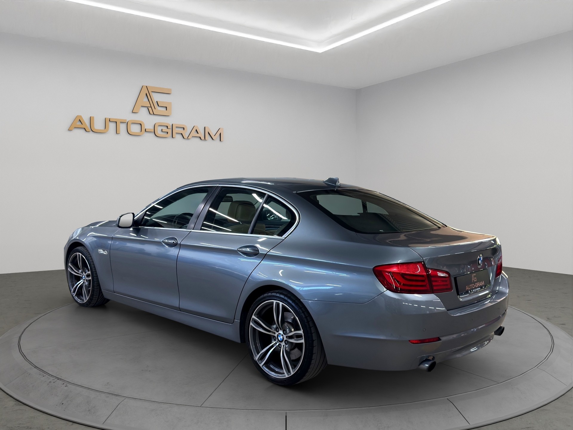 BMW 535i Steptronic-image-2