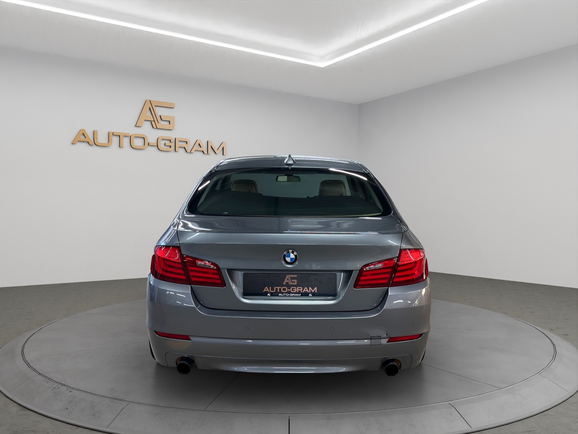 BMW 535i Steptronic-image-3