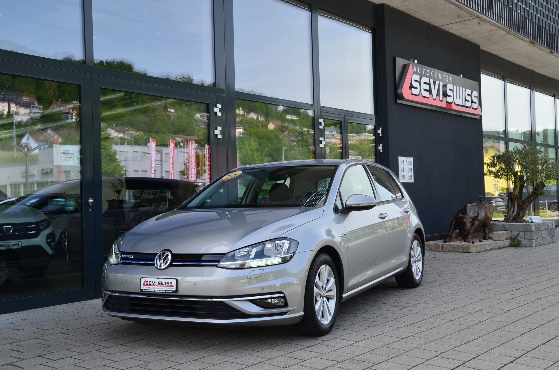 VW Golf 1.5 TSI EVO Comfortline DSG*Frisch ab MFK,1 Jahr oder 20'000km Garantie*-image-7