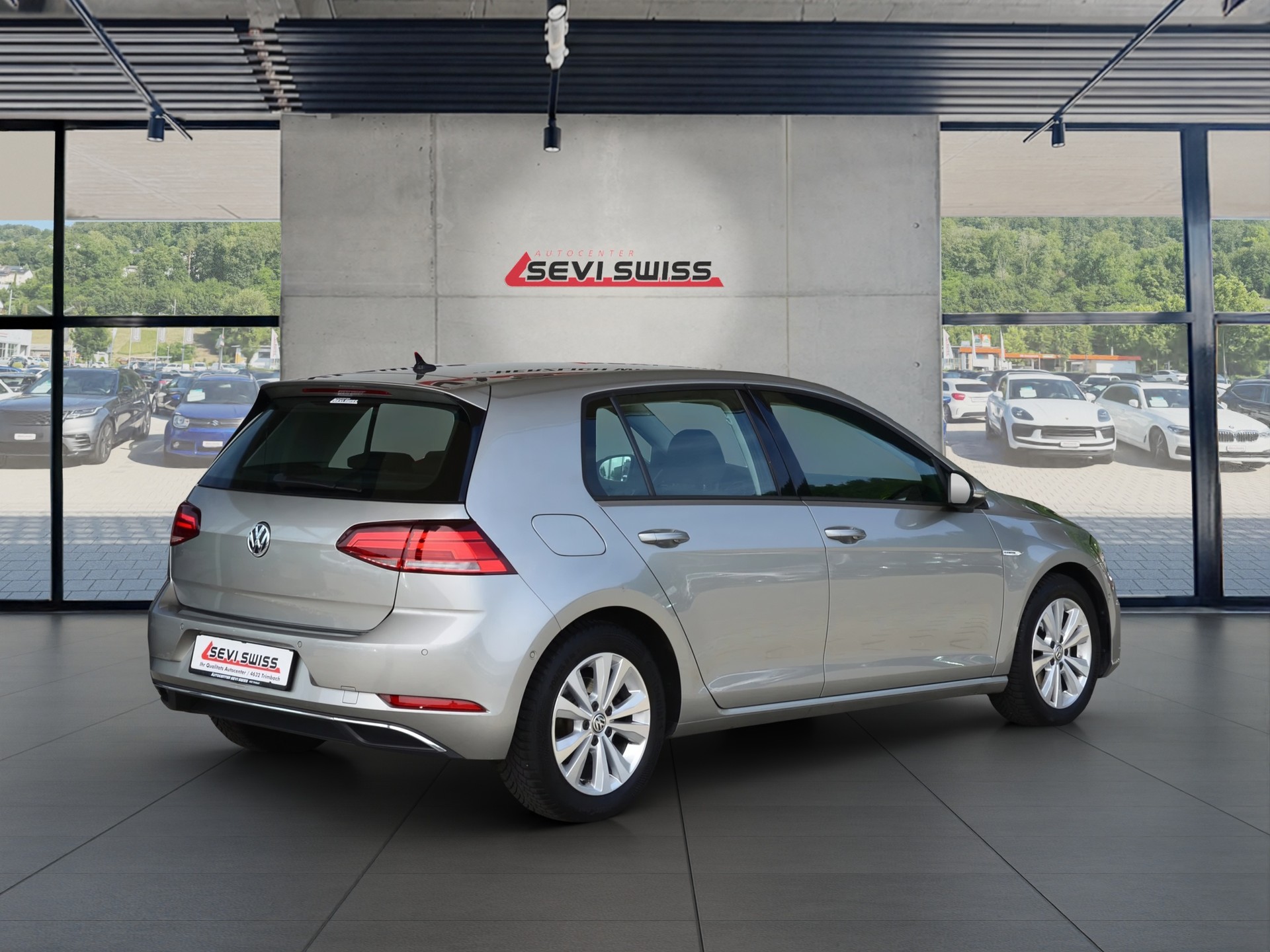 VW Golf 1.5 TSI EVO Comfortline DSG*Frisch ab MFK,1 Jahr oder 20'000km Garantie*-image-2