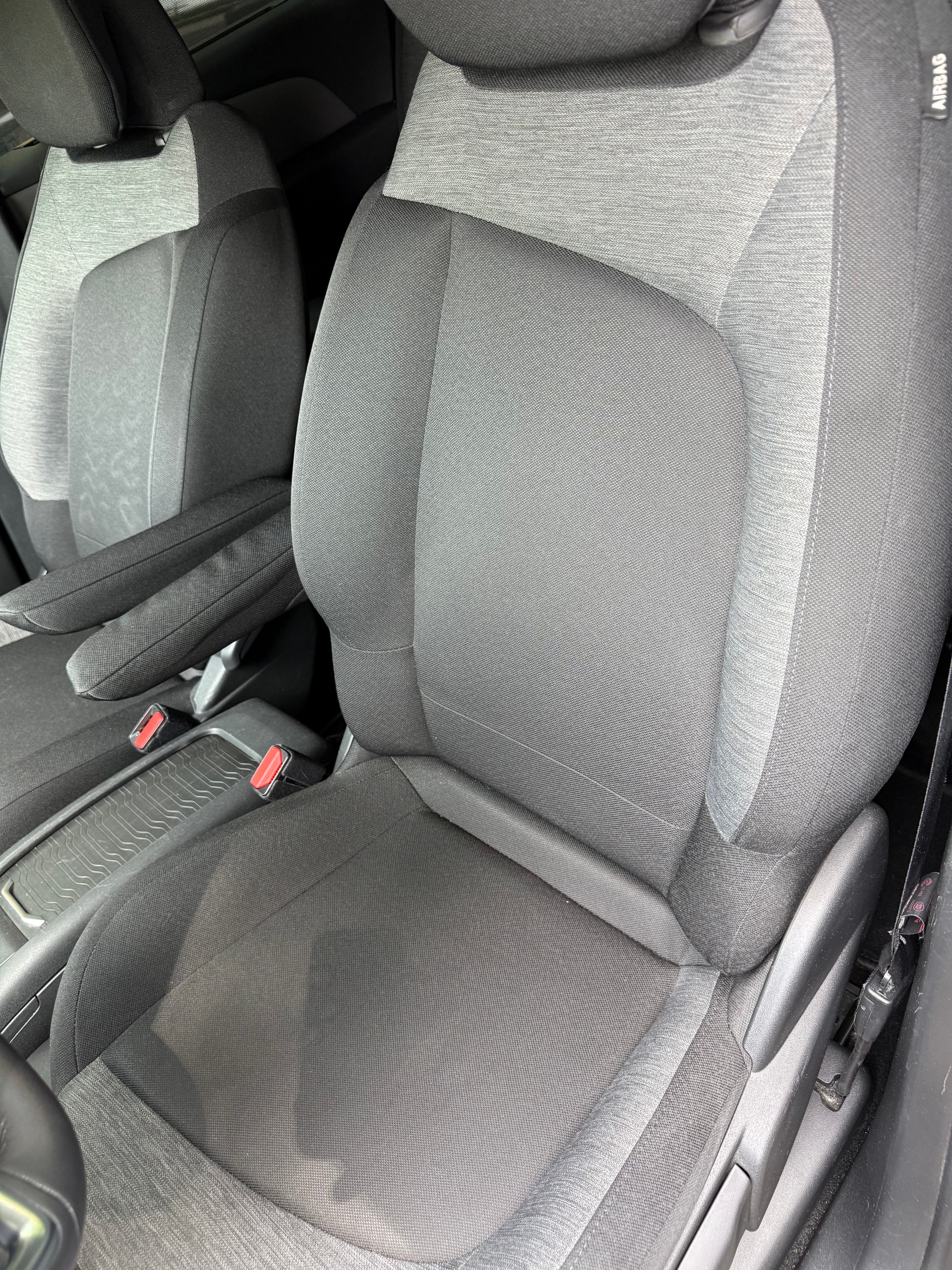 CITROEN C4 Spacetourer 1.5 BlueHDi Feel Edition EAT8-image-15