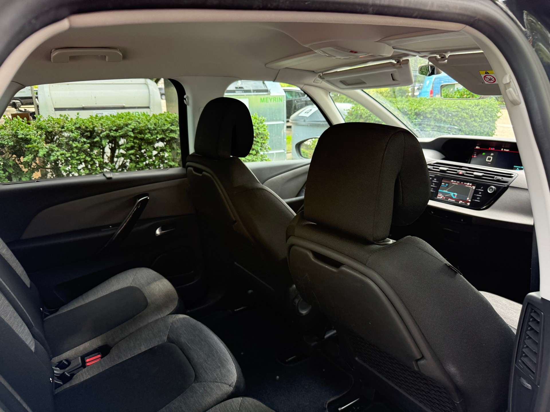 CITROEN C4 Spacetourer 1.5 BlueHDi Feel Edition EAT8-image-11