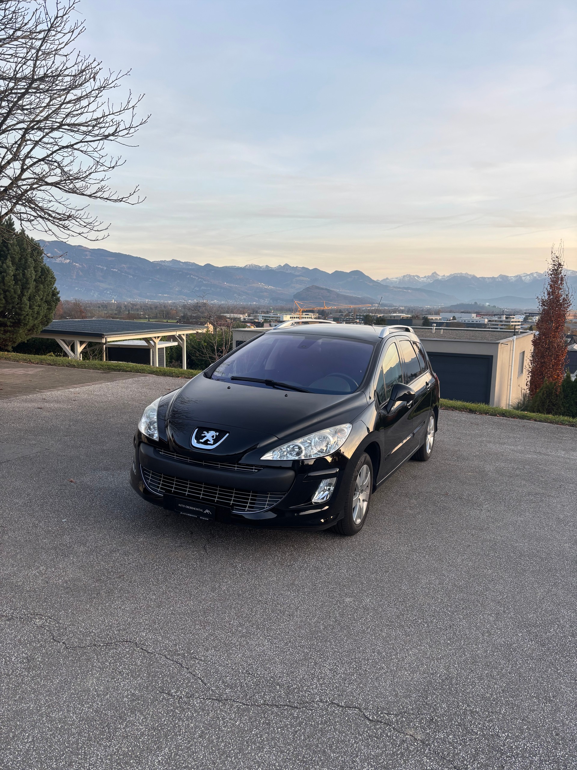 PEUGEOT 308 SW 1.6 16V Turbo Sport-image-0