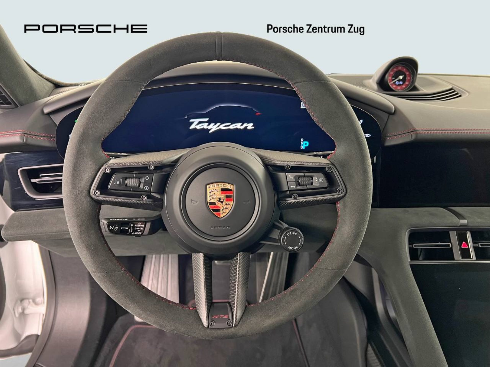 PORSCHE Taycan GTS Sport Turismo-image-15