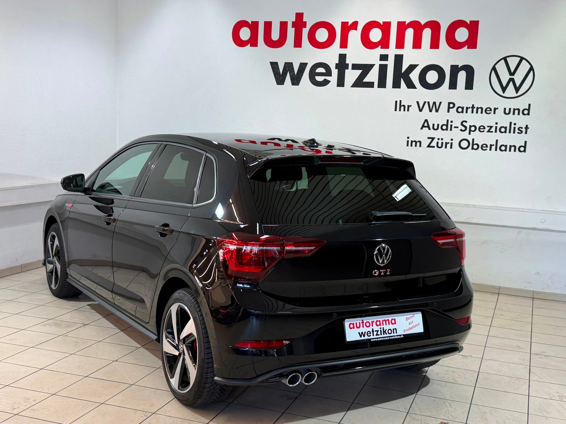 VW Polo 2.0 TSI GTI DSG-showroom-element-3