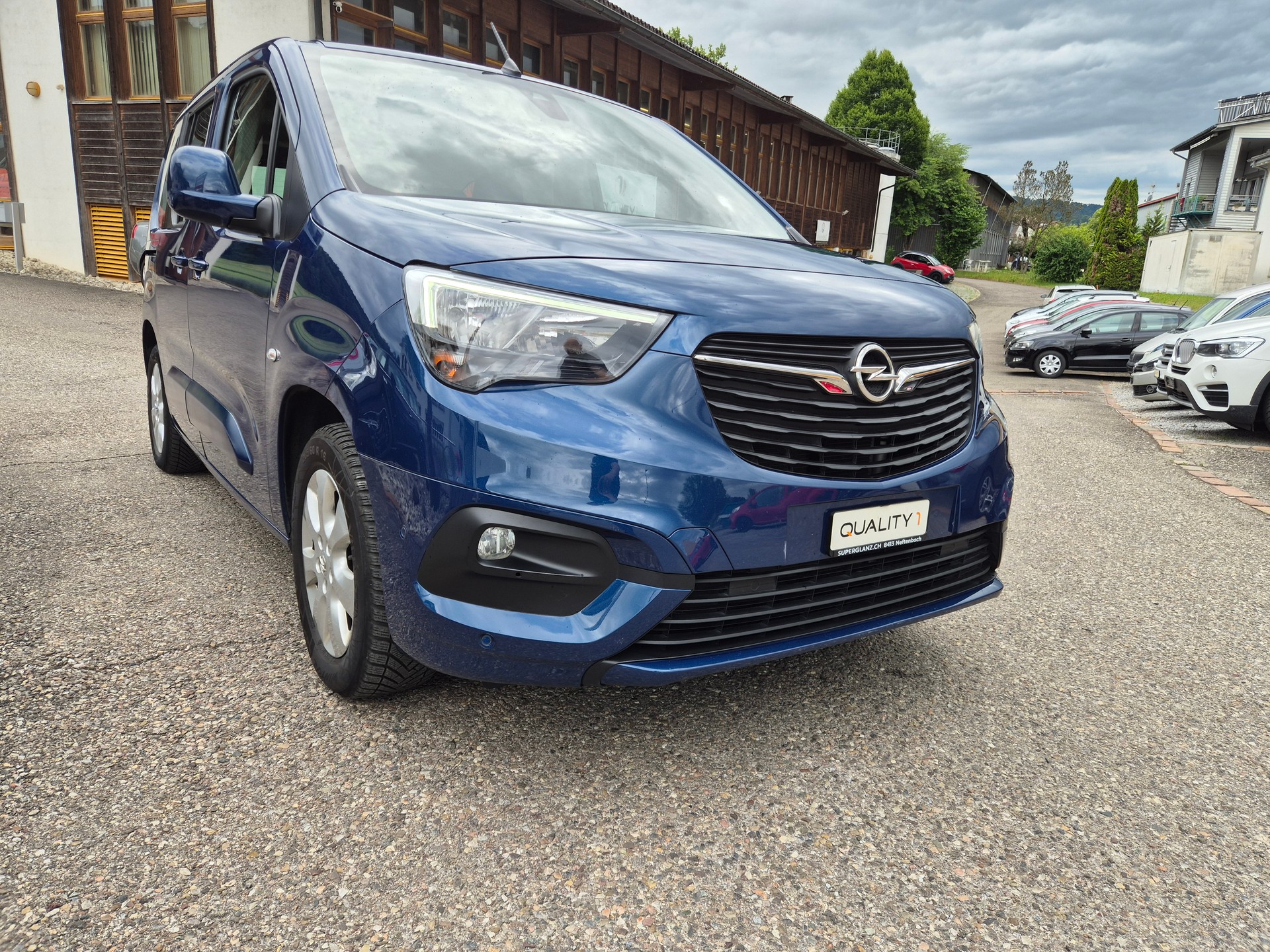 OPEL Combo Life 1.5 Innovation-image-1