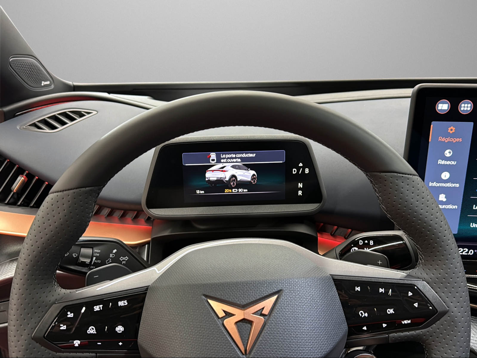 CUPRA Tavascan Type 9 77 kWh Adrenaline-image-8