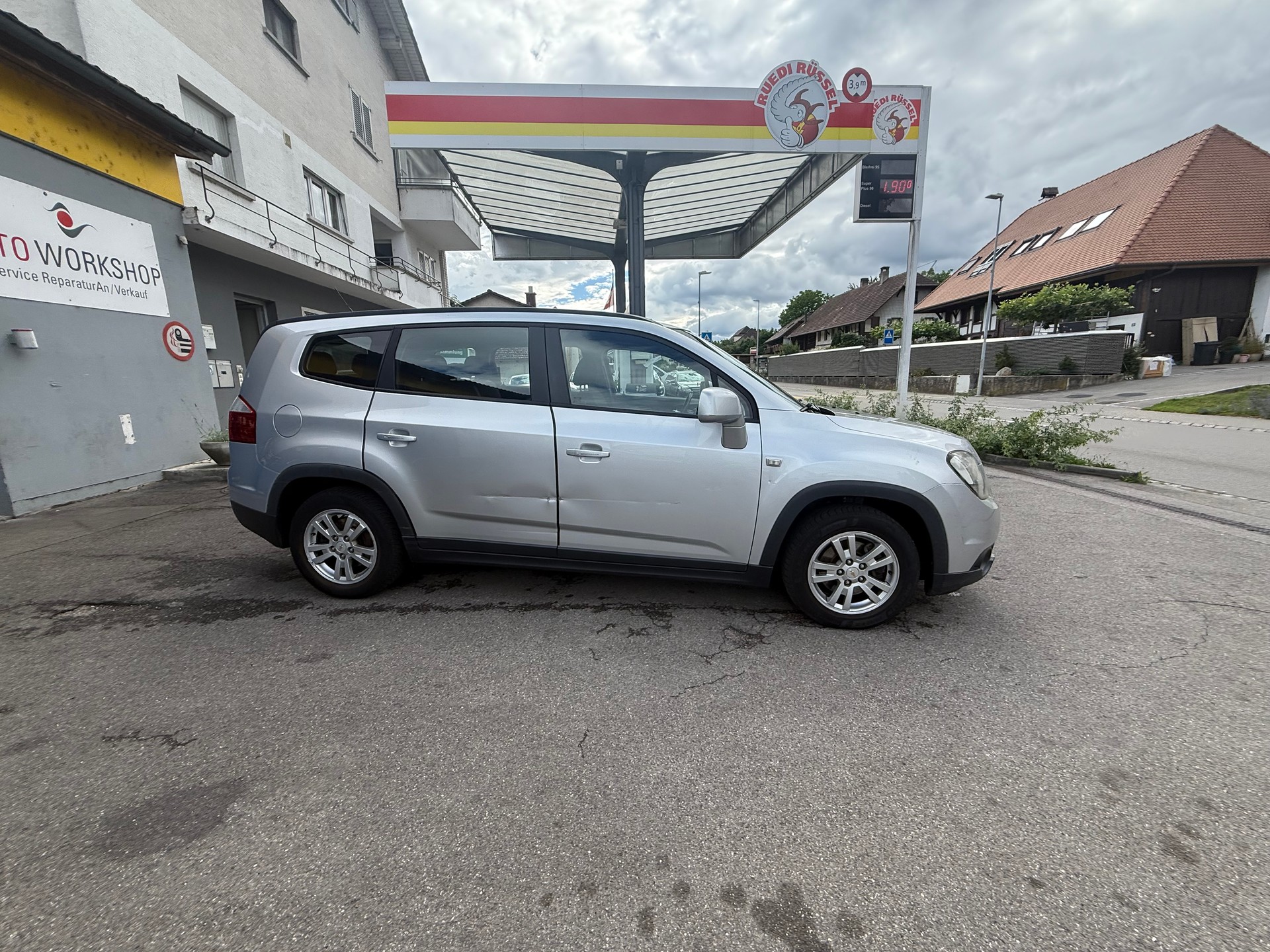 CHEVROLET Orlando 1.8 LT Automatic-image-1