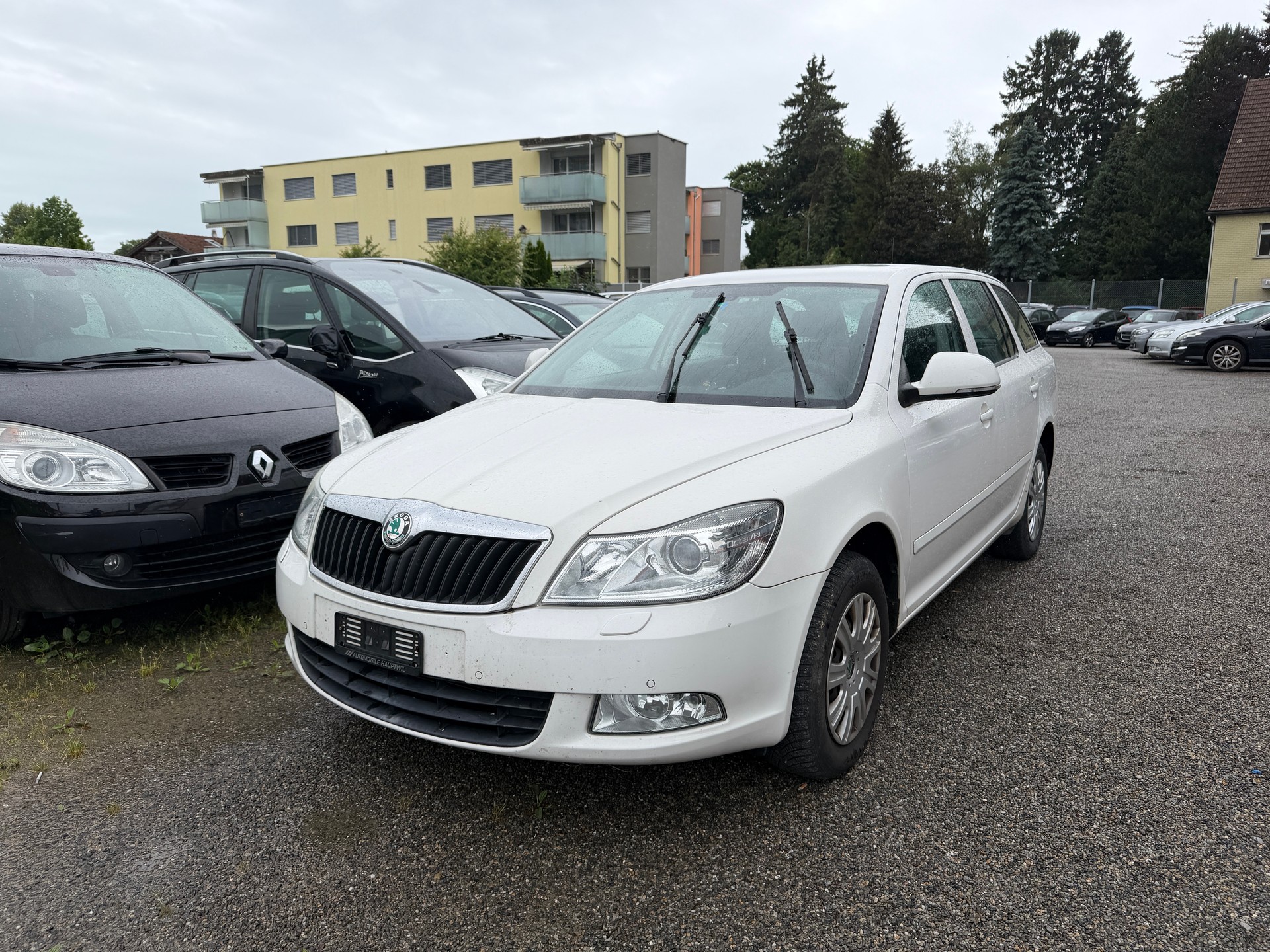 SKODA Octavia Combi 1.8 TSI Swiss Adventure 4x4-image-1