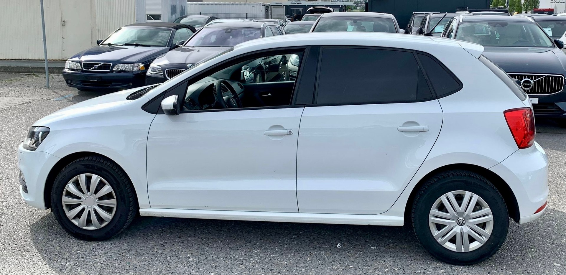 VW Polo 1.0 BMT Trendline (Klima * Multimedia * BO6)-image-5
