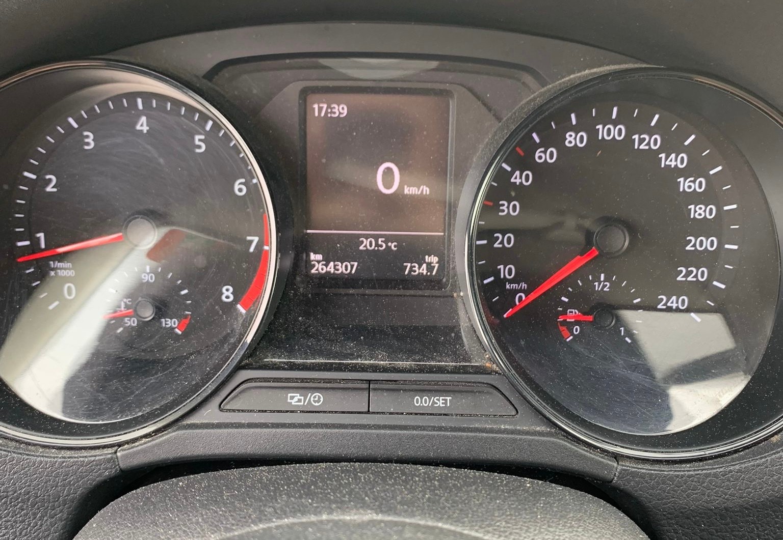 VW Polo 1.0 BMT Trendline (Klima * Multimedia * BO6)-image-8