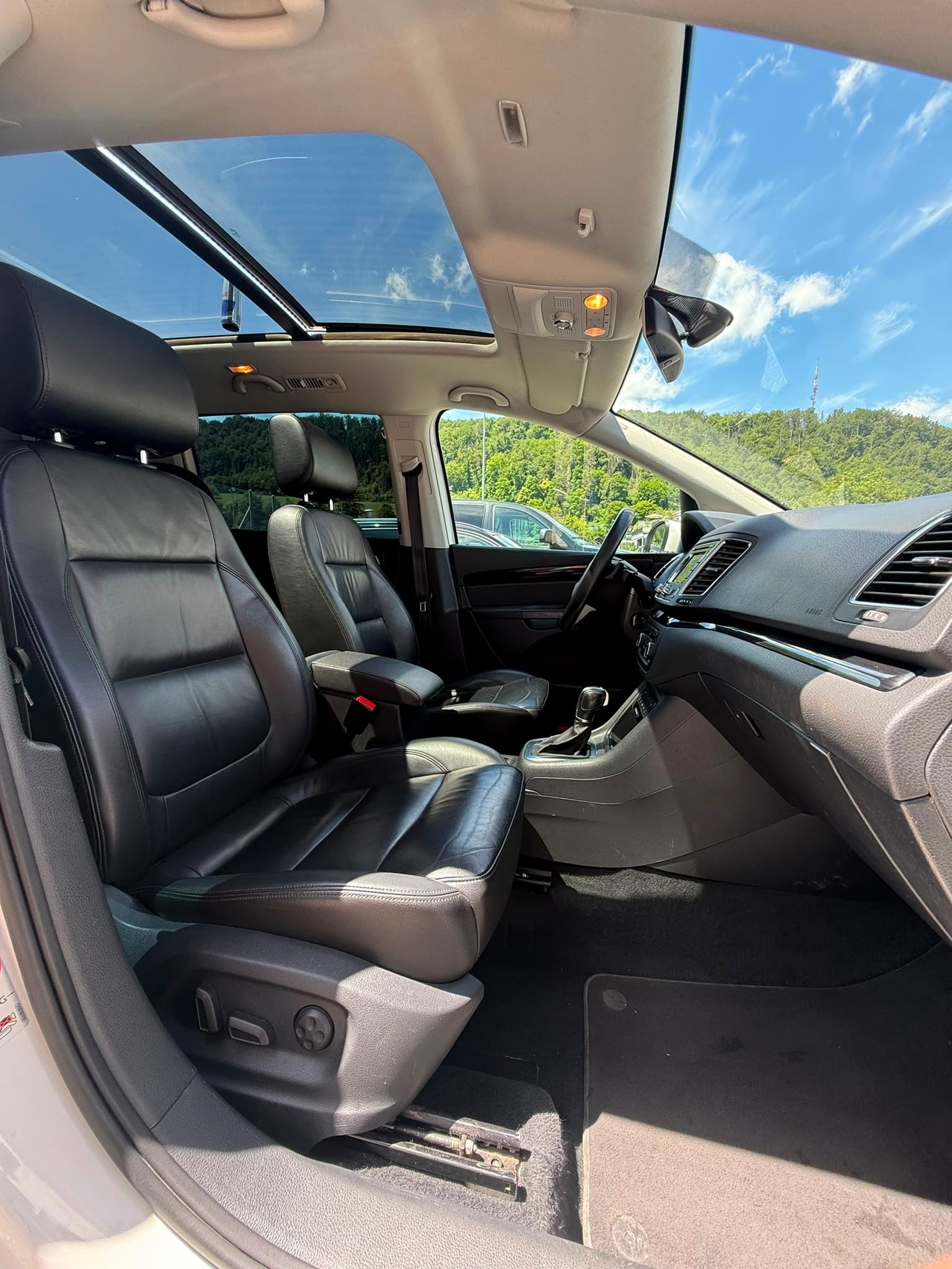 SEAT Alhambra 2.0 TDI Reference Eco DSG-image-9
