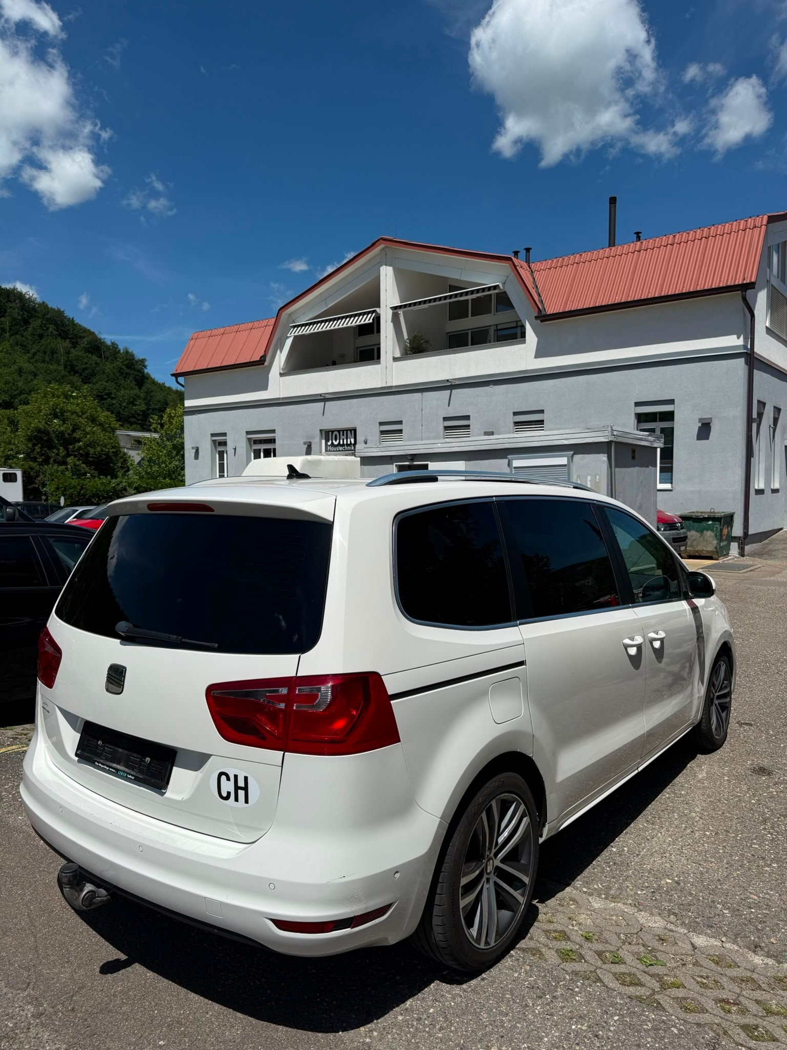 SEAT Alhambra 2.0 TDI Reference Eco DSG-image-3