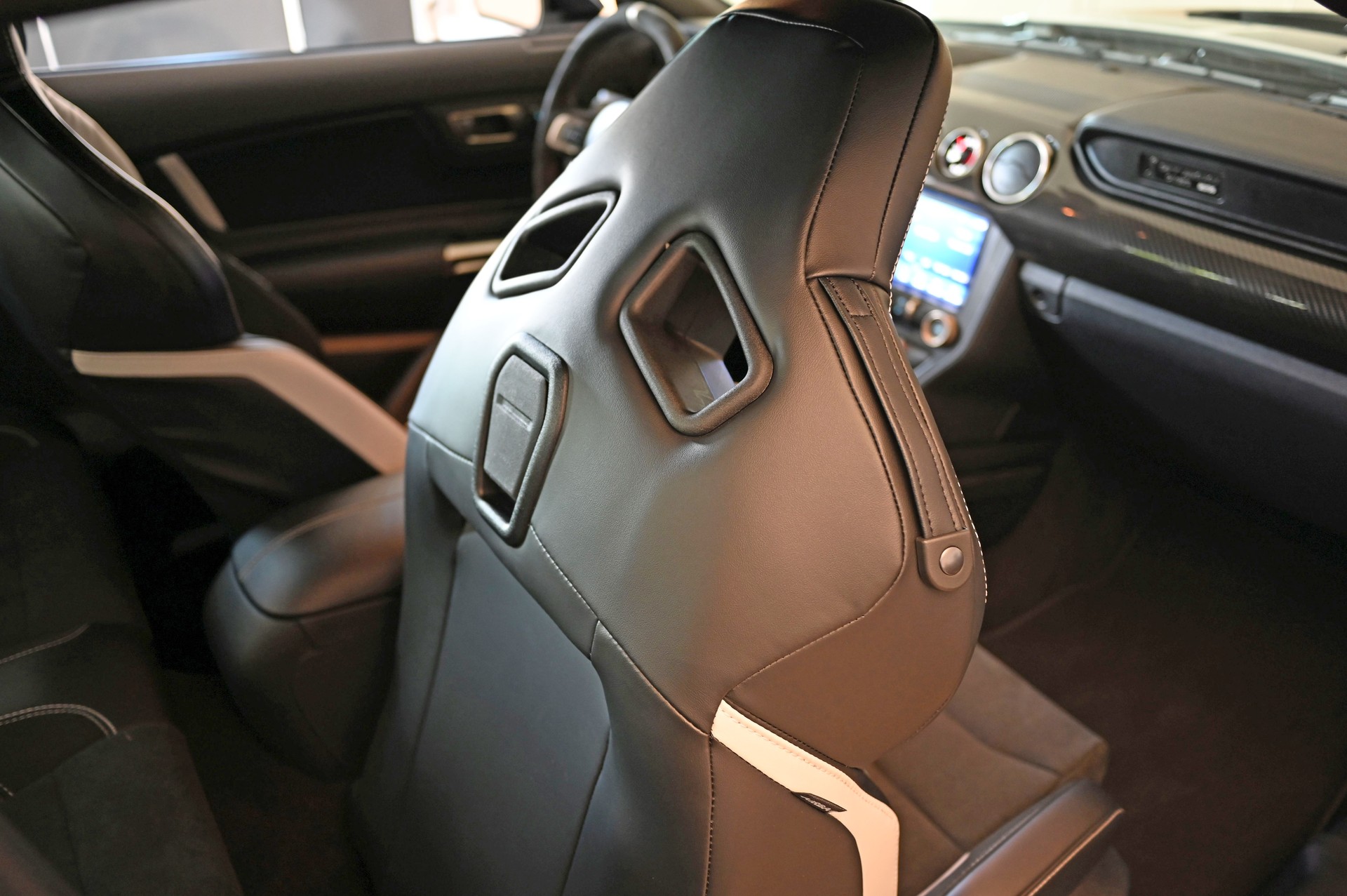 FORD Mustang Shelby GT500 Recaro-image-20