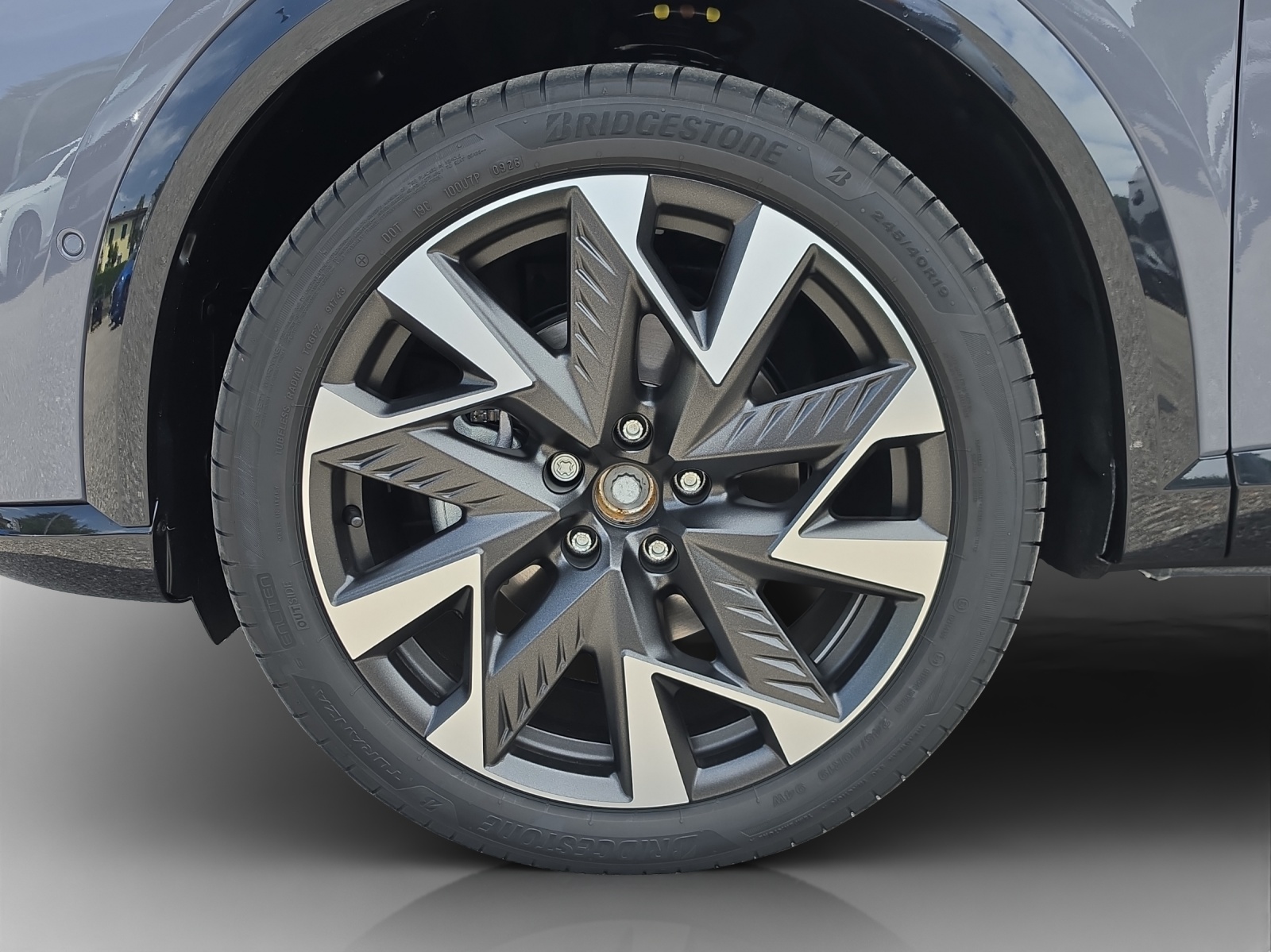 CUPRA Formentor 1.5 e-HYBRID pHEV DSG-image-13
