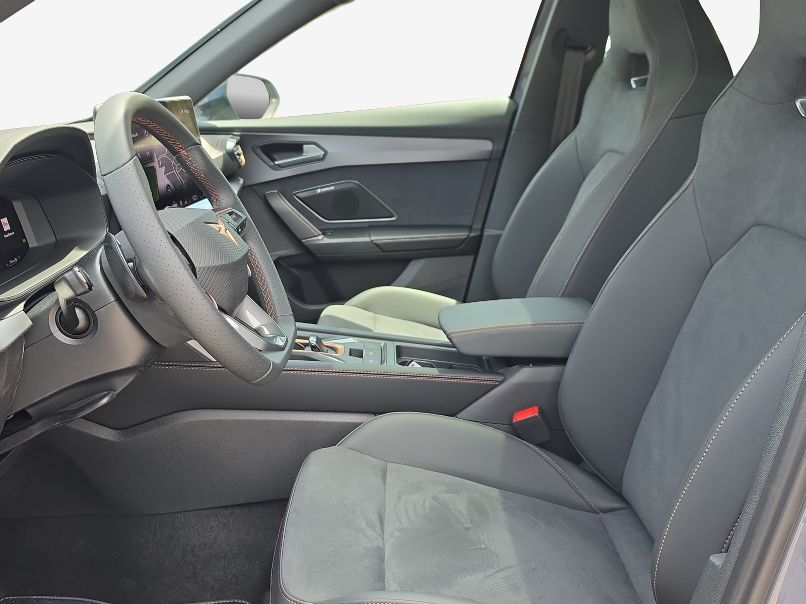 CUPRA Formentor 1.5 e-HYBRID pHEV DSG-image-7