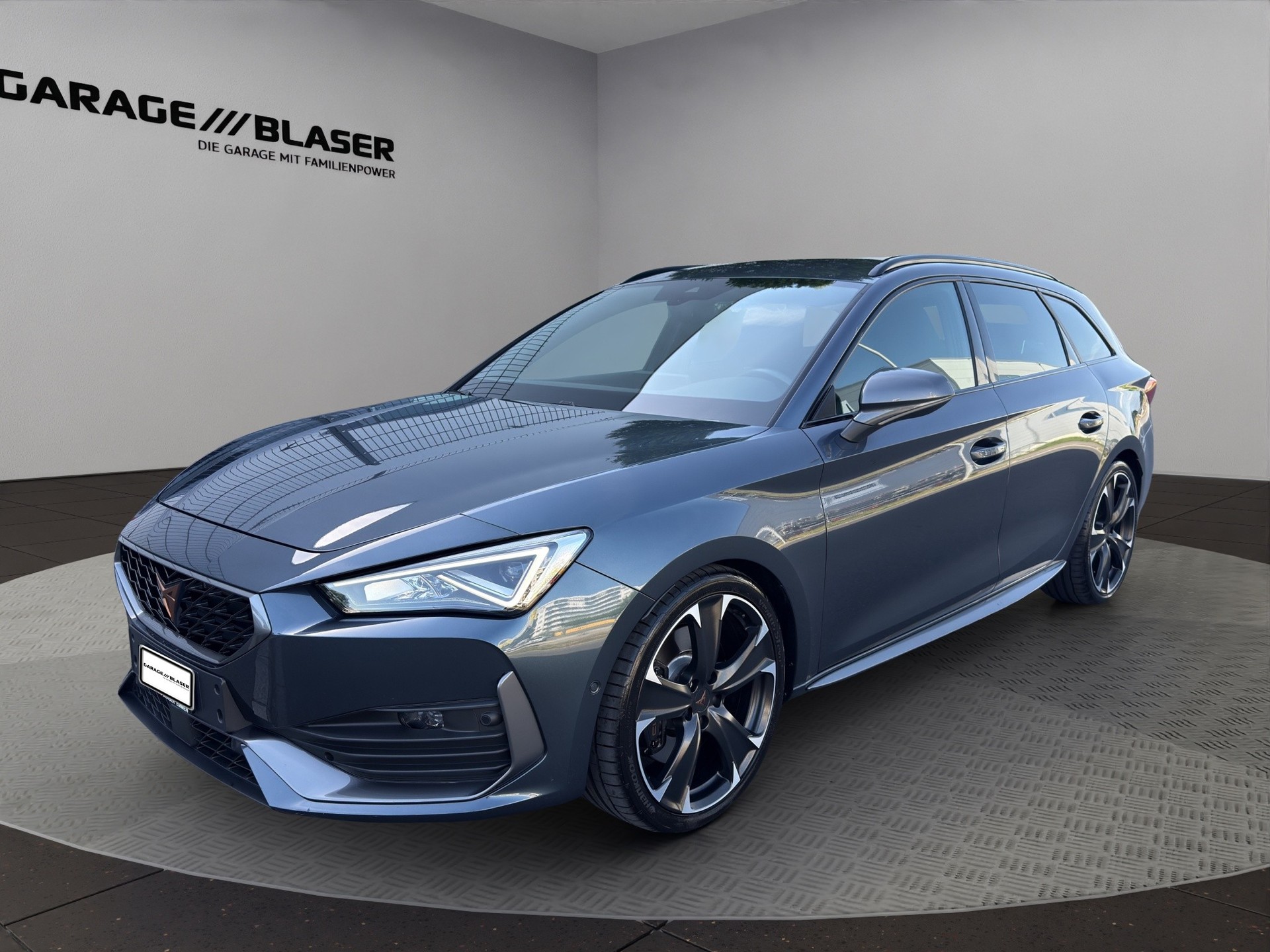 CUPRA LEON ST 2.0 TSI VZ DSG 4Drive-image-0