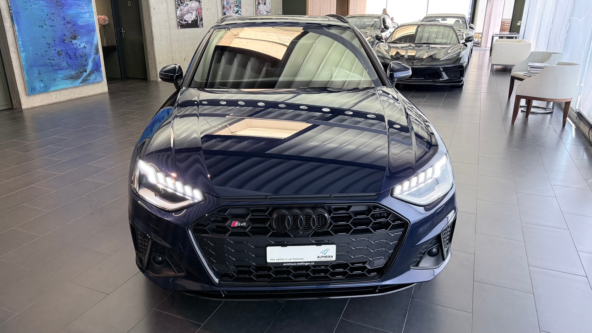 AUDI S4 Avant 3.0 V6 TDI quattro T-Tronic-image-3