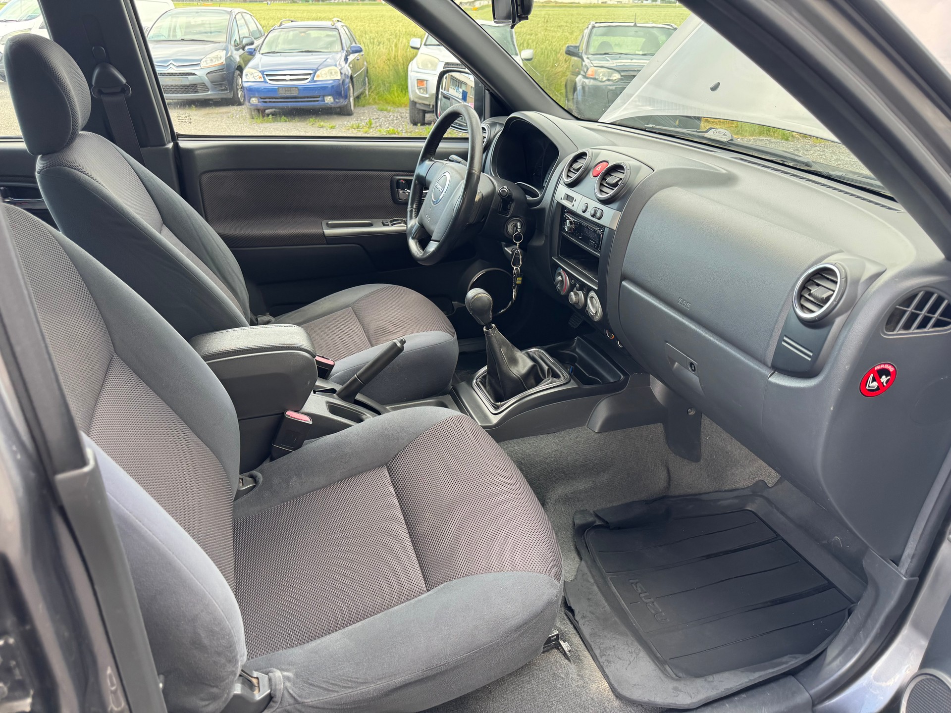 ISUZU D-MAX CrewCab LS 3.0 4x4-image-13