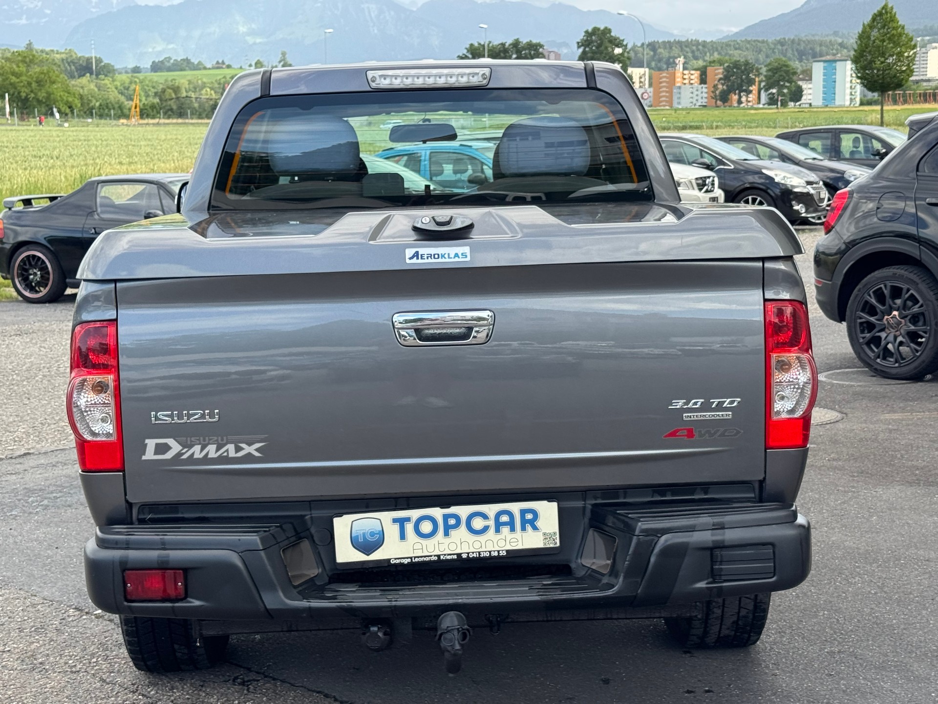 ISUZU D-MAX CrewCab LS 3.0 4x4-image-4
