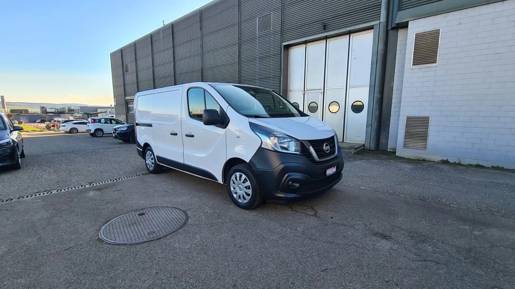 NISSAN NV300 dCi 125 2.9 L1H1 Comfort ** 3-Plätzer ** RF-Kamera ** Anh-Kupplung ** Werkstatt-Einrichtung ** Frisch Ab MFK & Service **-image-0