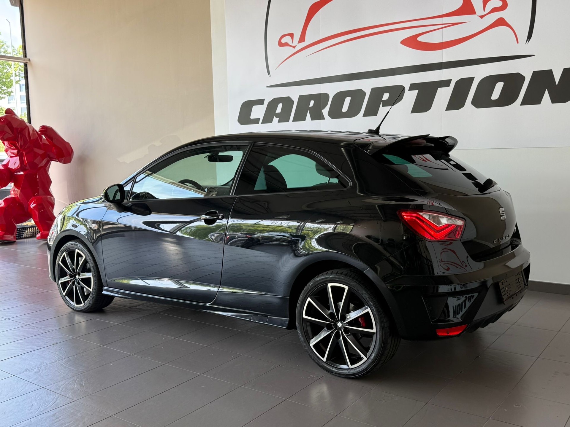 SEAT Ibiza SC 1.8 TSI Cupra-image-6