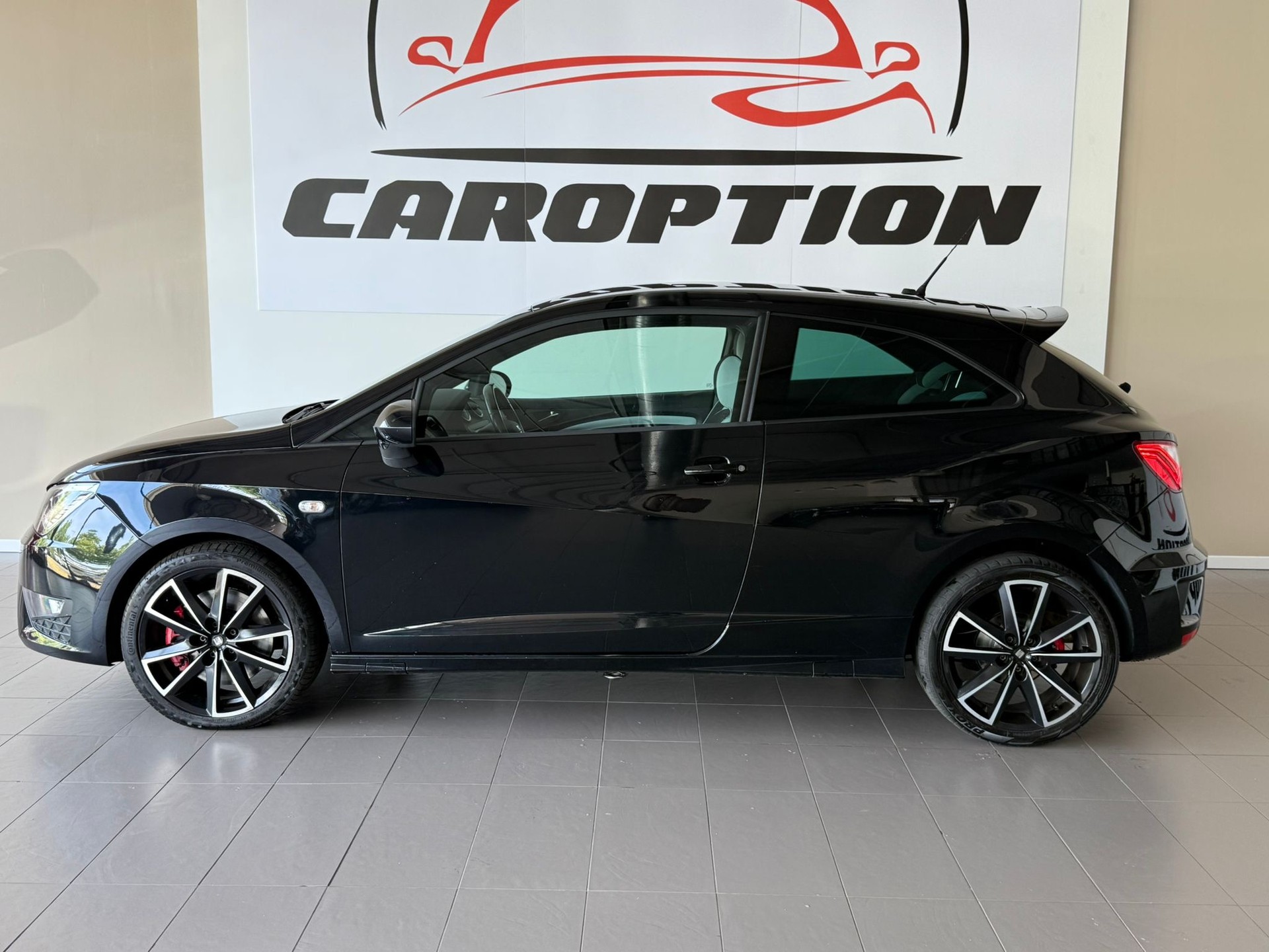 SEAT Ibiza SC 1.8 TSI Cupra-image-2