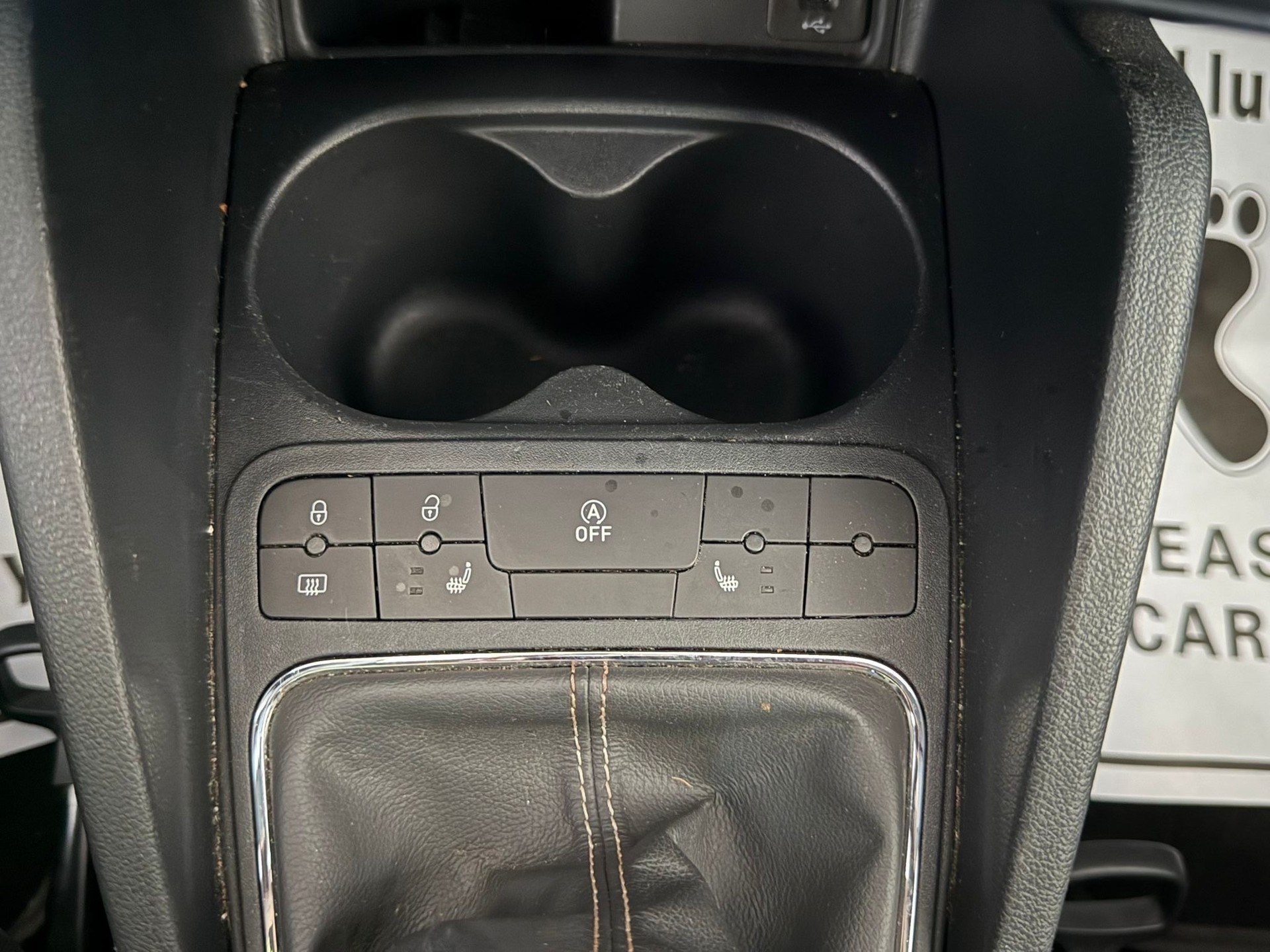 SEAT Ibiza SC 1.8 TSI Cupra-image-14