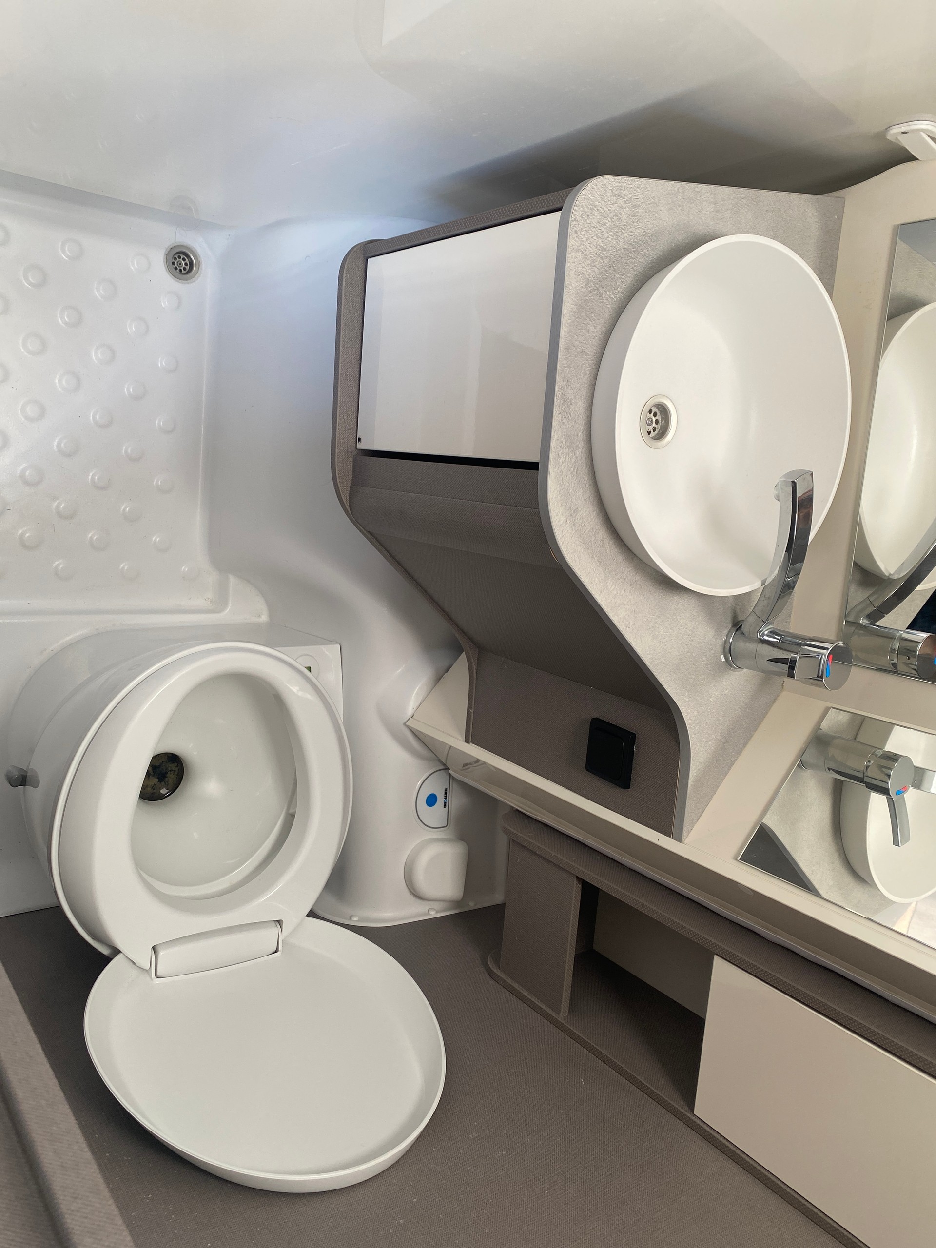 FORD 2025 Fiat Ducato Etrusco | Automatik | Voll ausgestattet-image-5
