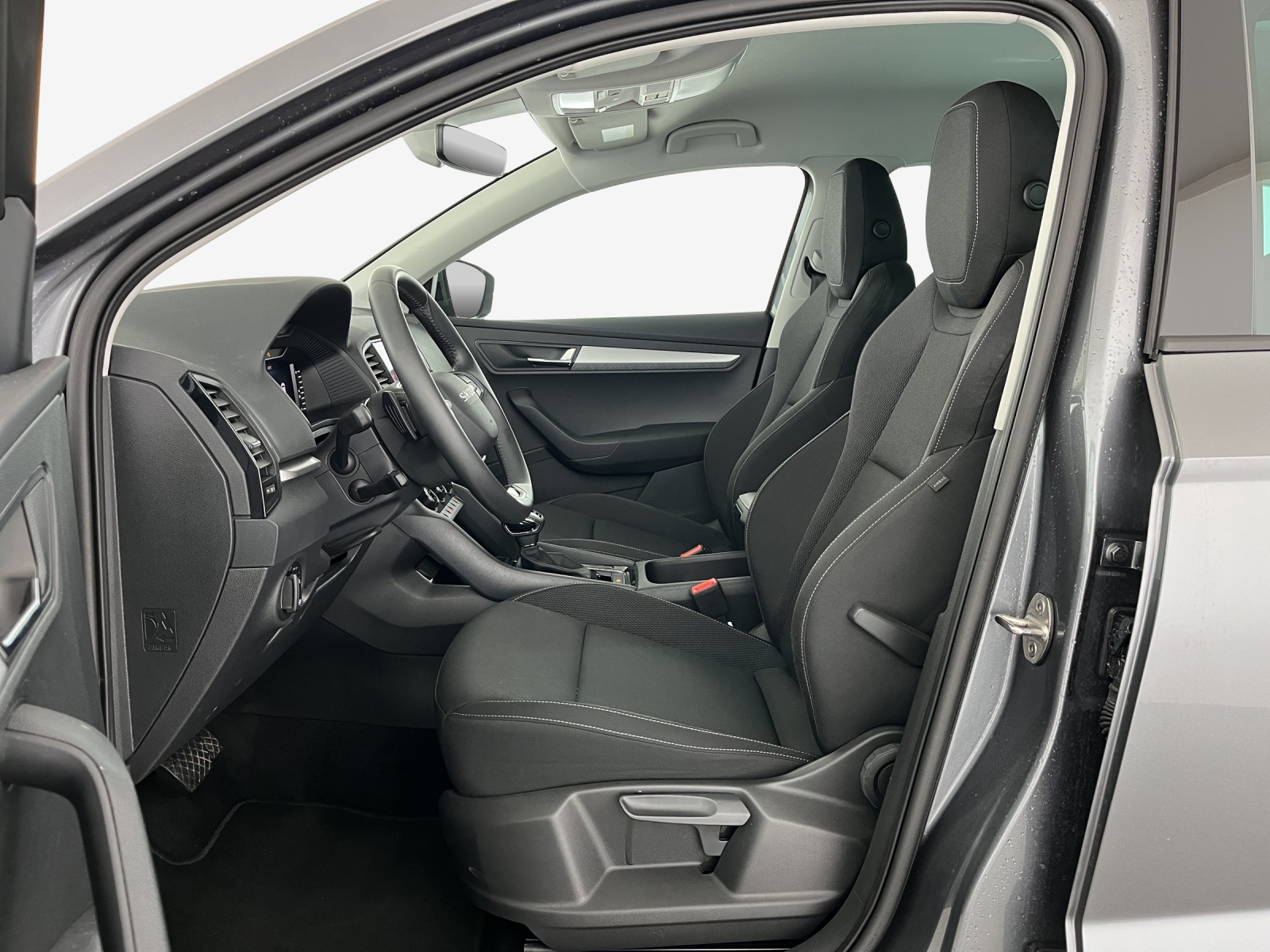 SKODA Karoq 2.0 TDI CR Selection 4x4 DSG-image-7