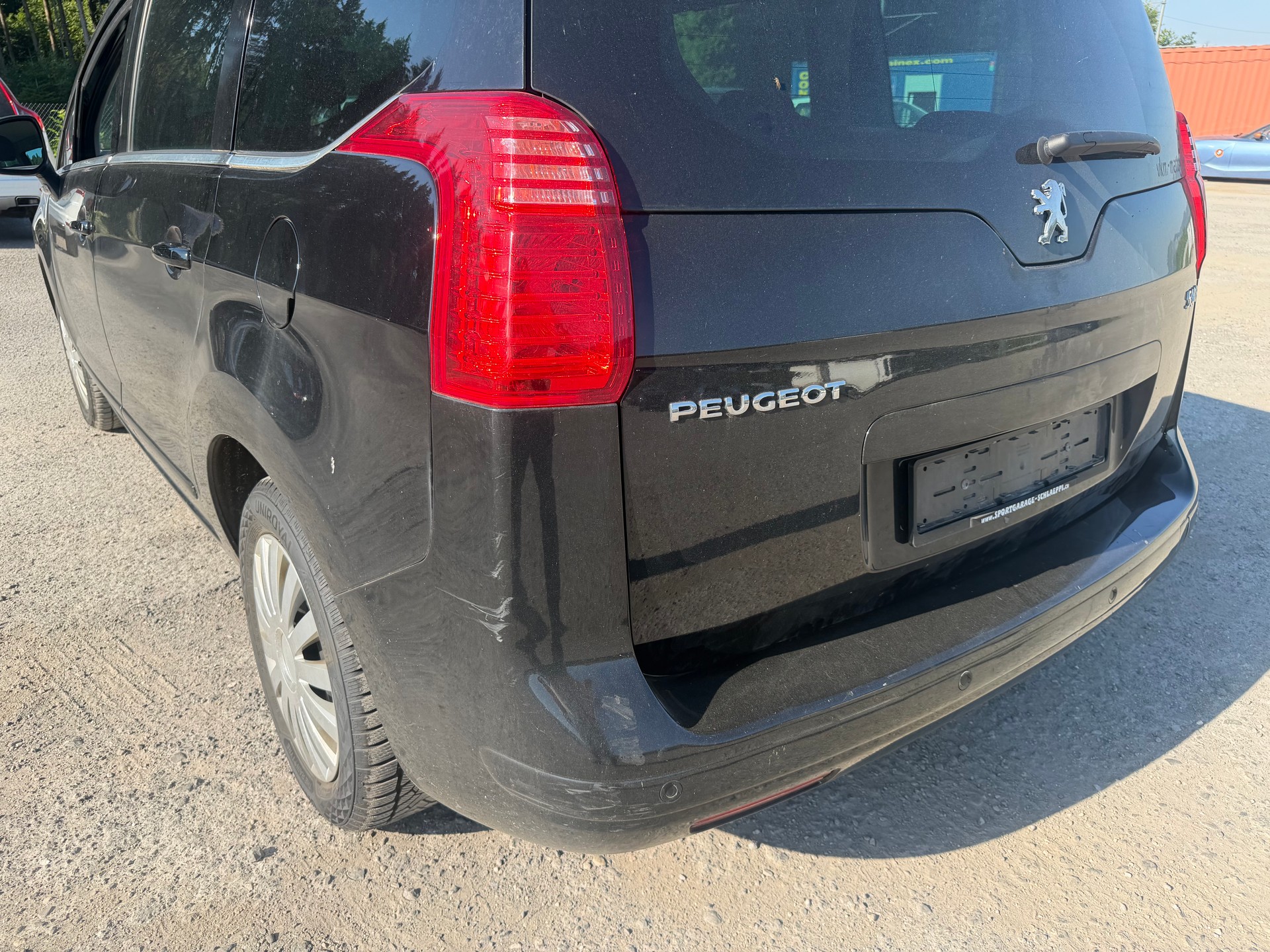 PEUGEOT 5008 2.0 HDI Business-image-13