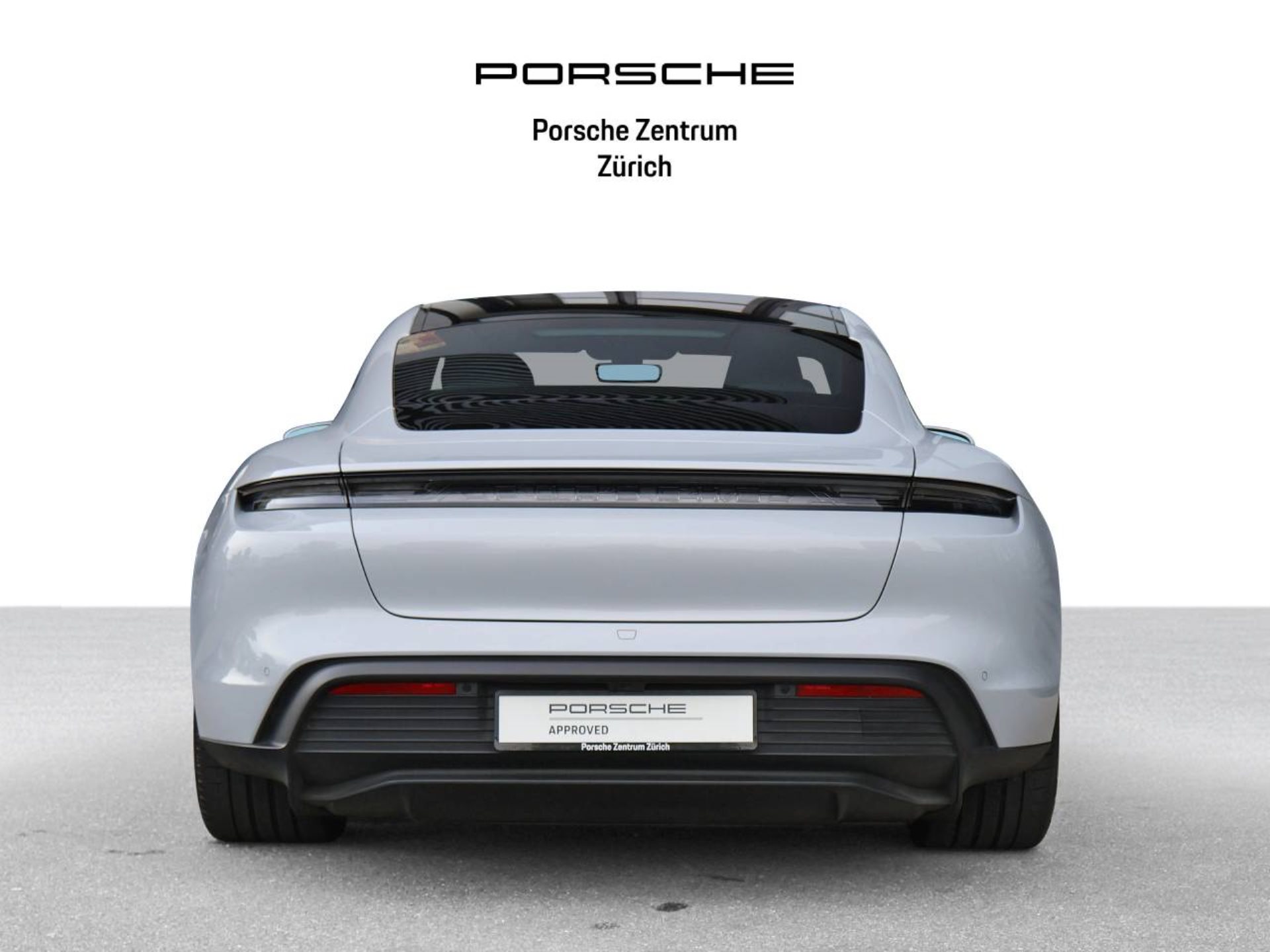 PORSCHE Taycan 4S-image-9