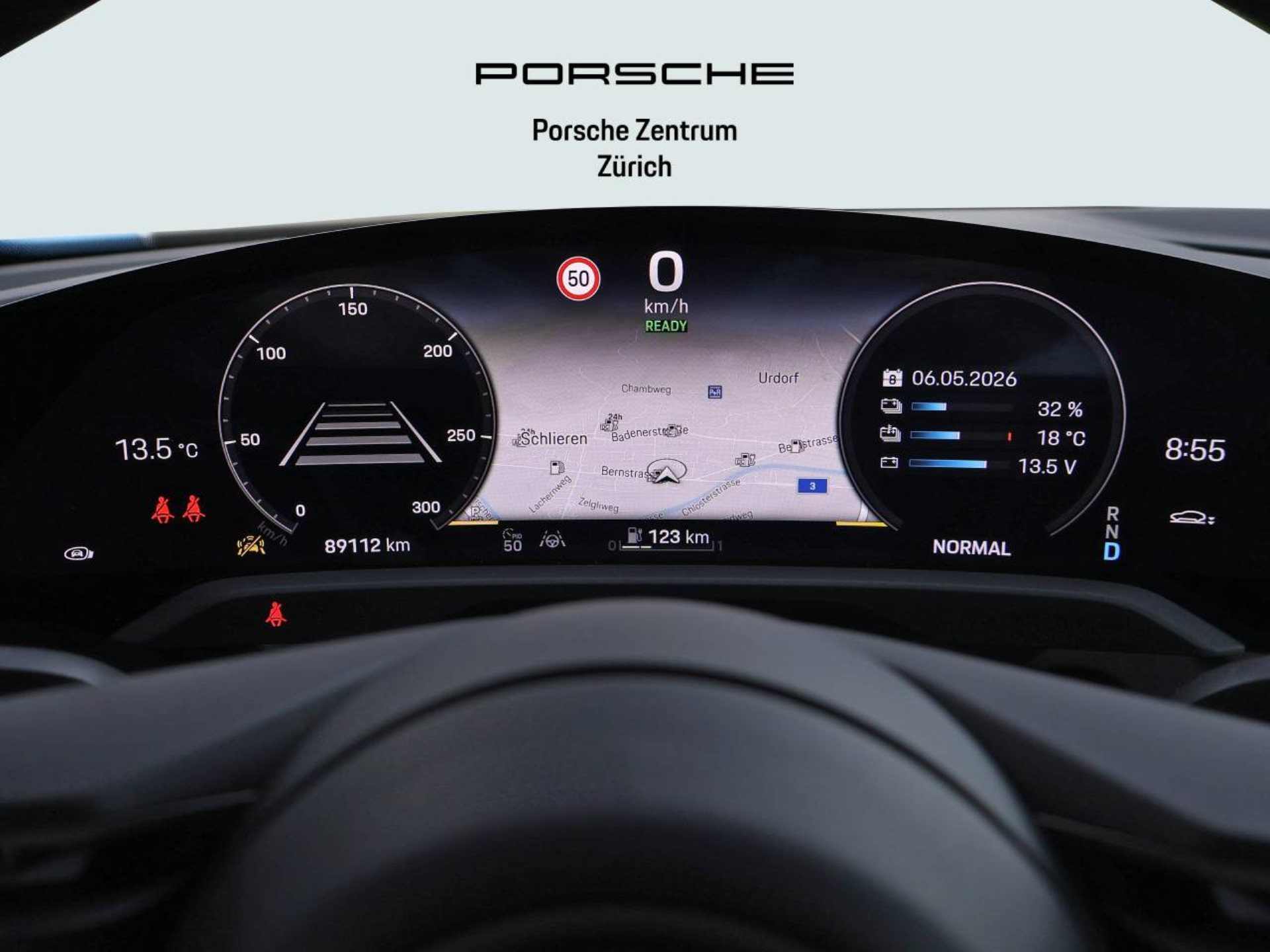 PORSCHE Taycan 4S-image-19