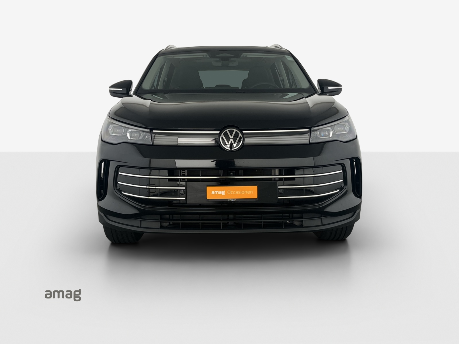VW Tiguan 2.0 TSI DSG Elegance 4Motion-image-6