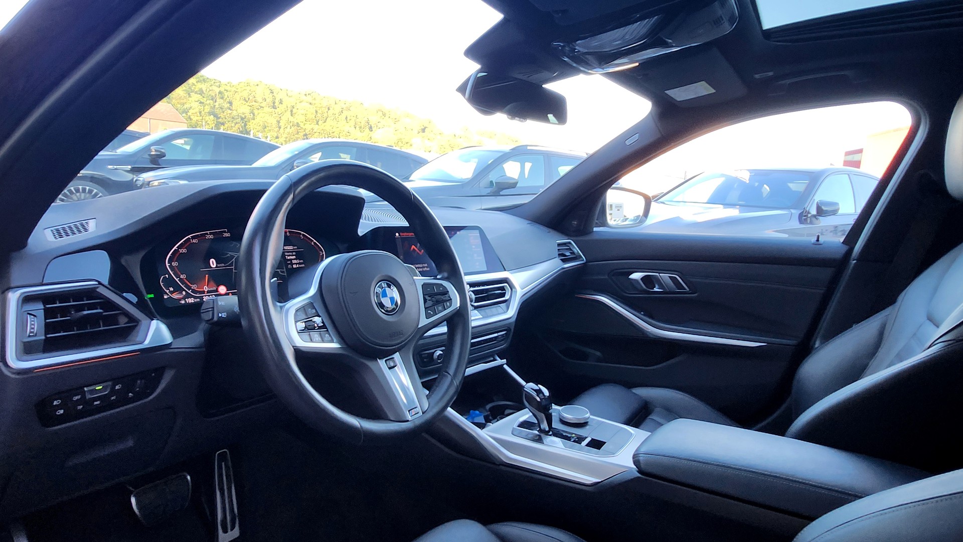 BMW 330i Touring xDrive Steptronic M Sport (CH)-image-3