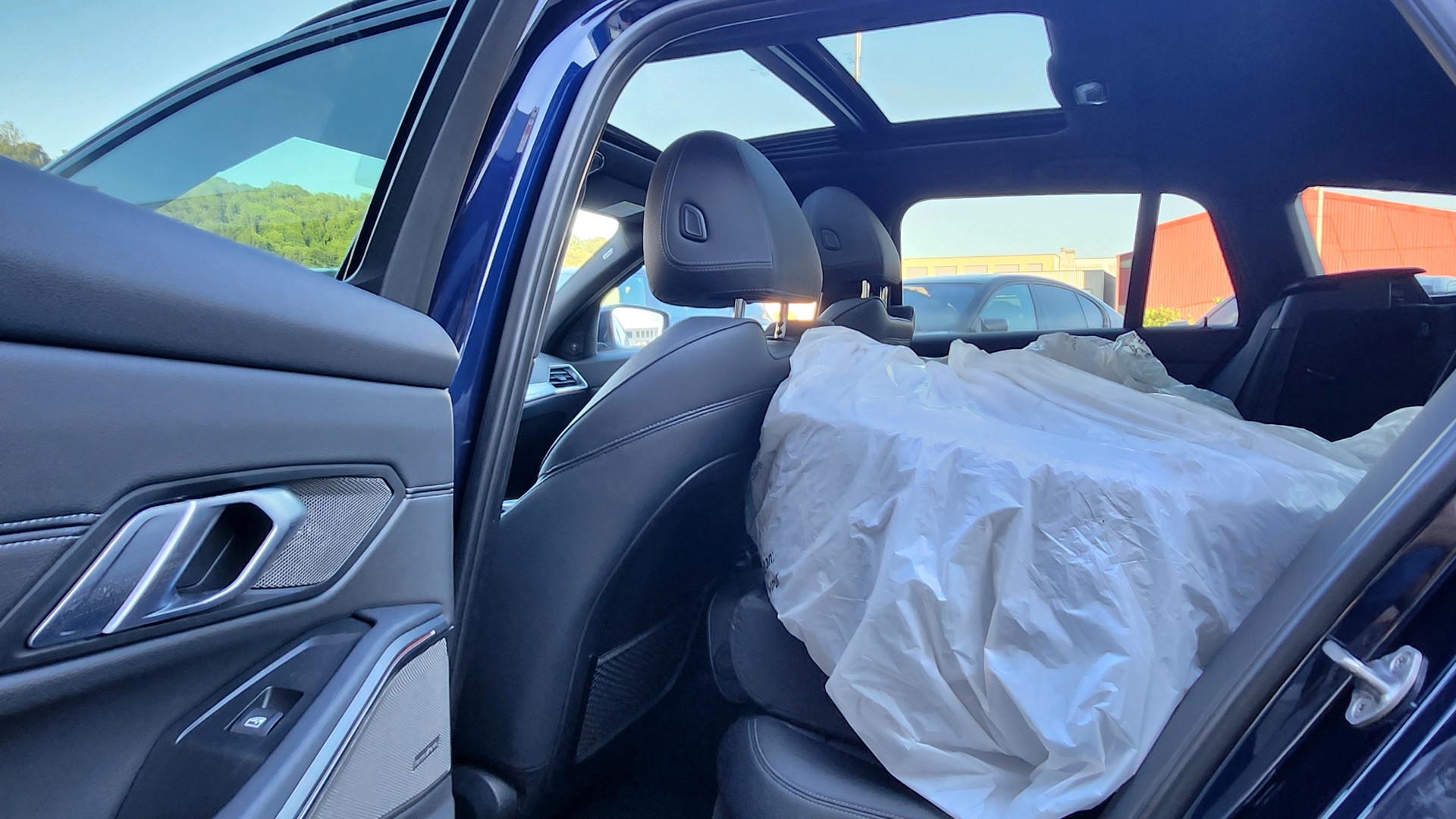 BMW 330i Touring xDrive Steptronic M Sport (CH)-image-7