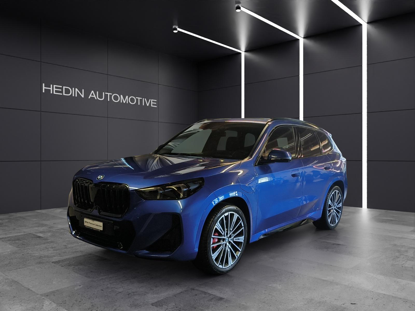 BMW X1 30e xDrive paddles