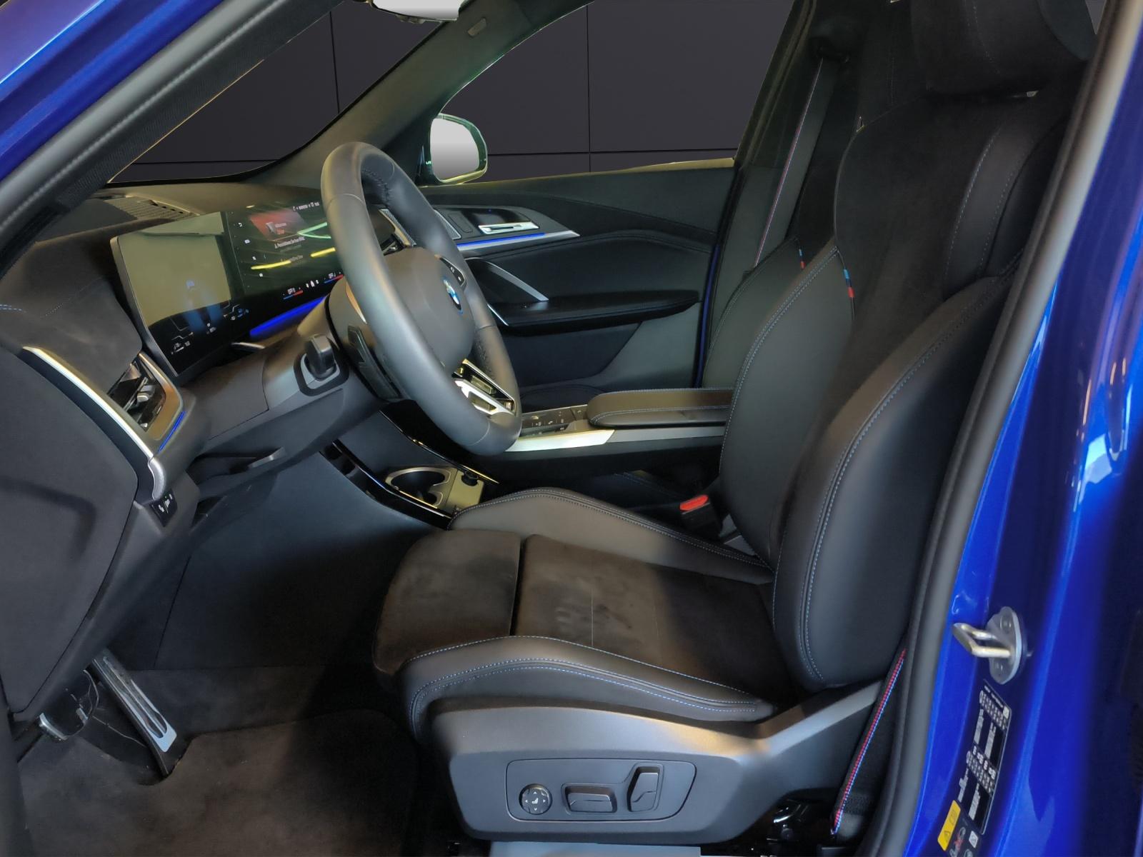 BMW X1 30e xDrive paddles-image-11