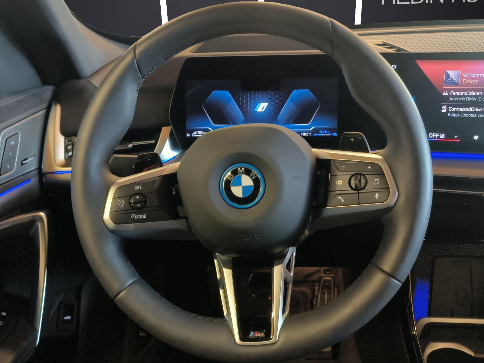 BMW X1 30e xDrive paddles-image-15