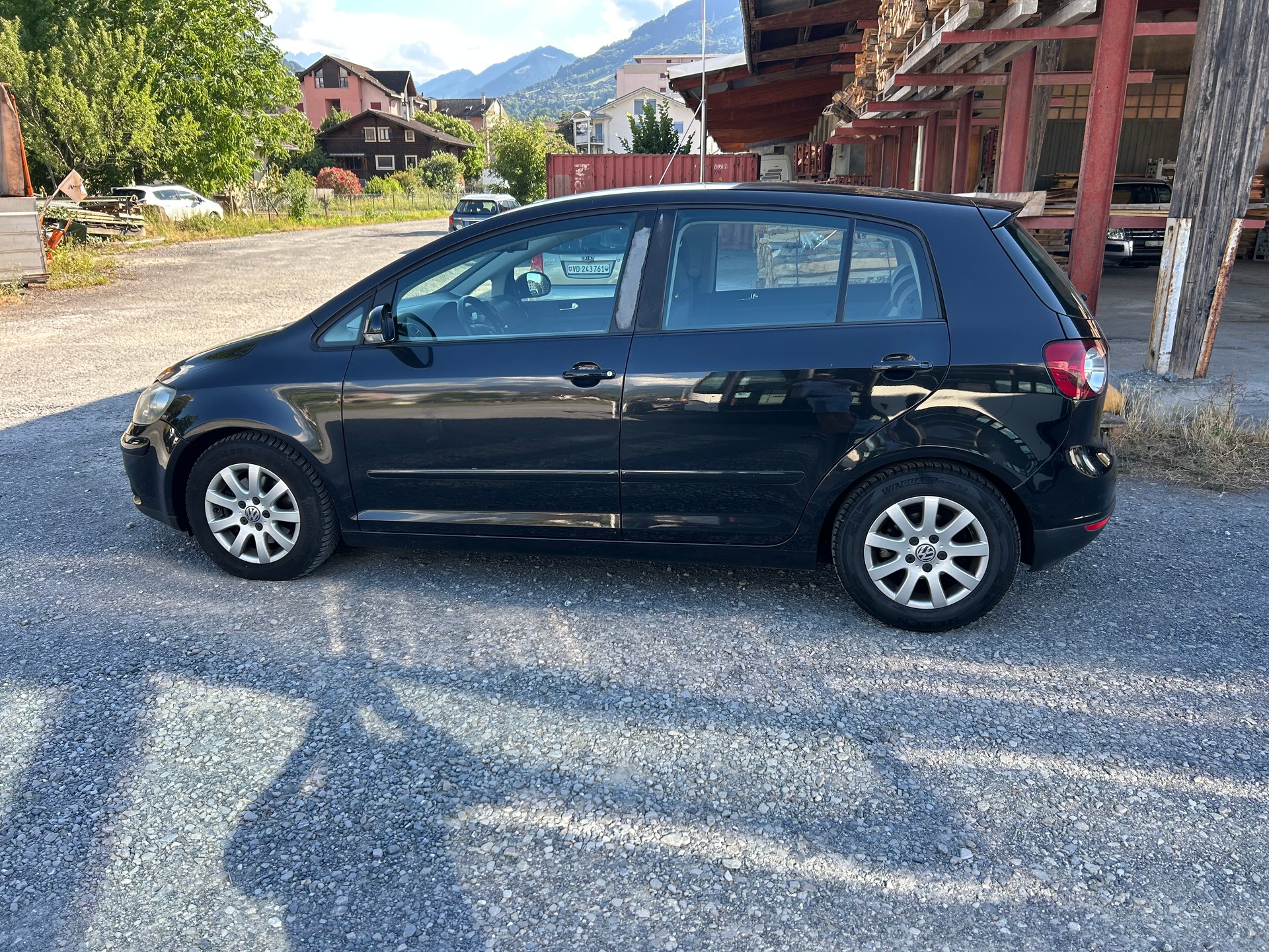 VW Golf Plus 1.9 TDI Trendline-image-2