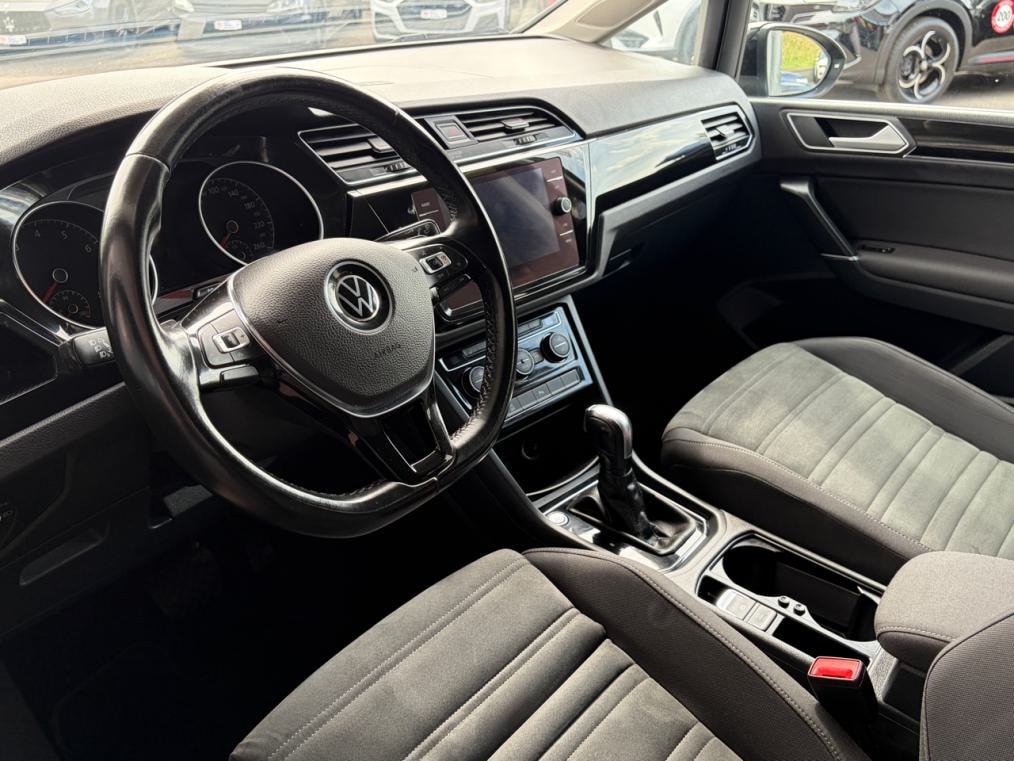 VW Touran 1.5 TSi EVO Highline-image-3