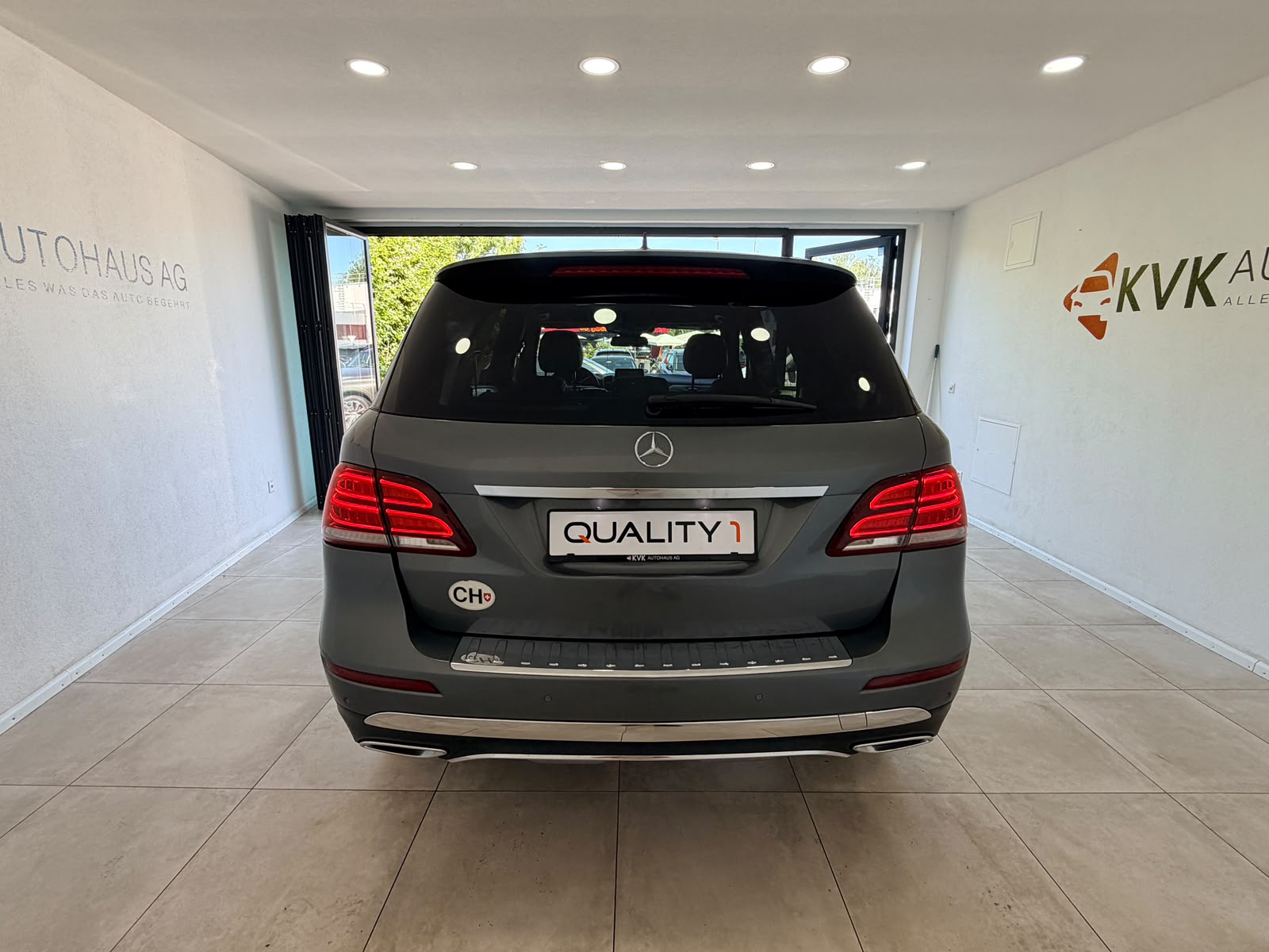 MERCEDES-BENZ GLE 250 d 4Matic 9G-Tronic-image-9