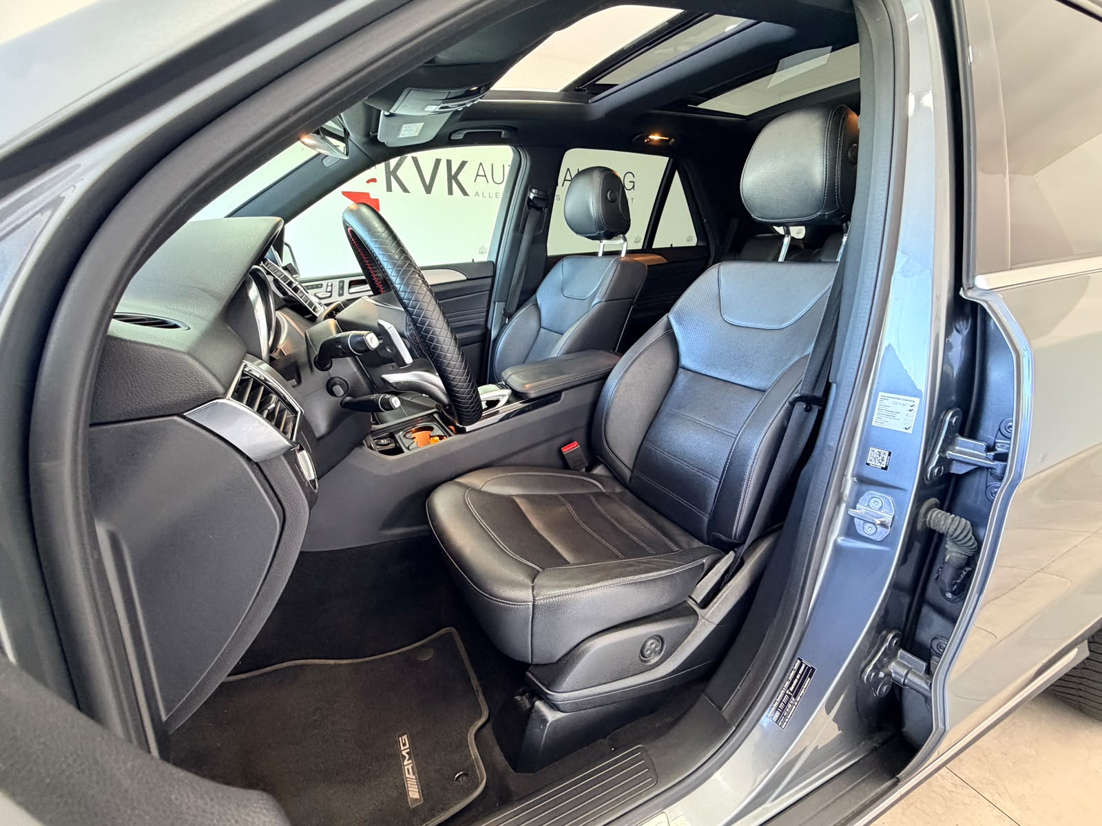 MERCEDES-BENZ GLE 250 d 4Matic 9G-Tronic-image-15