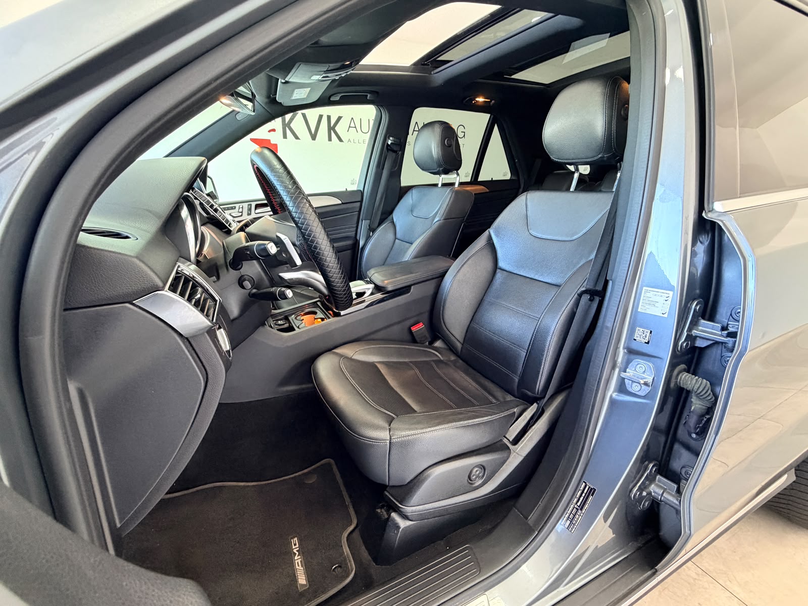 MERCEDES-BENZ GLE 250 d 4Matic 9G-Tronic-image-14