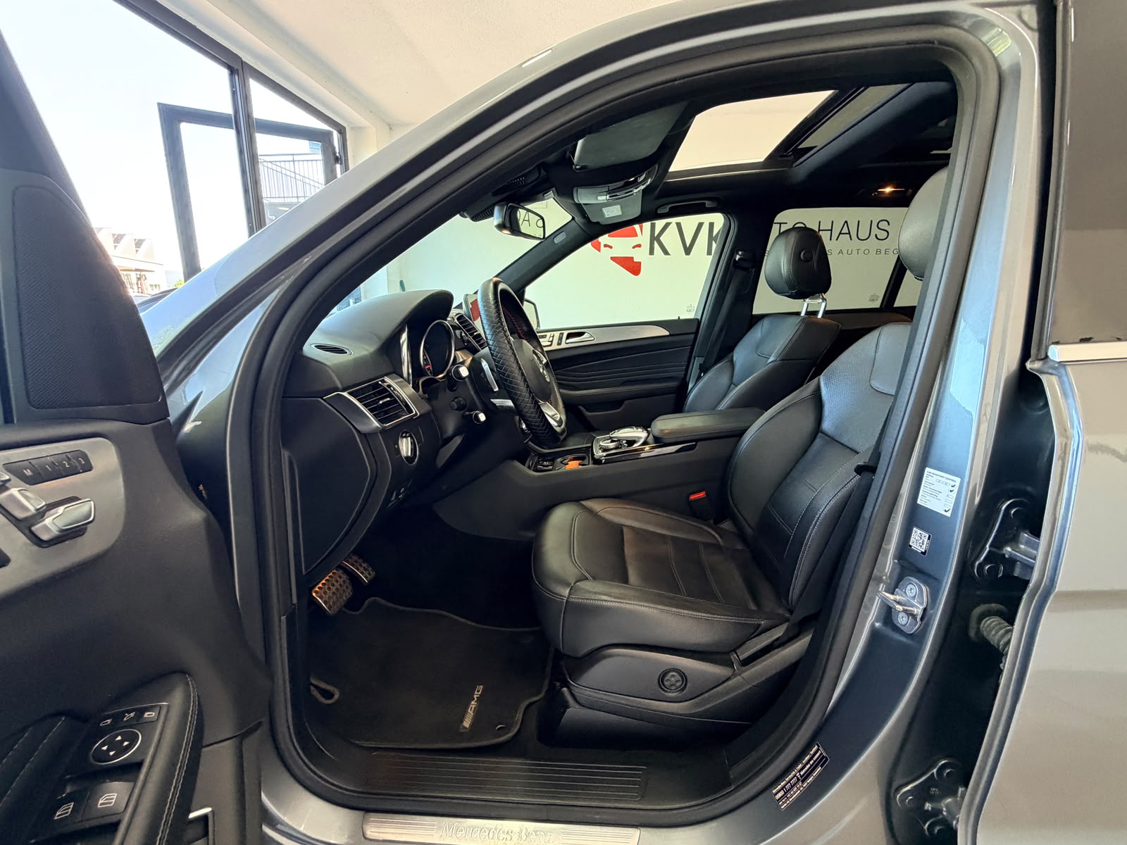 MERCEDES-BENZ GLE 250 d 4Matic 9G-Tronic-image-13