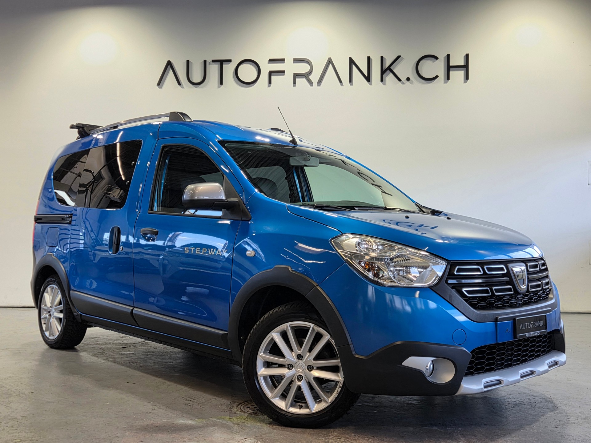 DACIA Dokker 1.5 dCi Stepway Unlimited S/S-image-0