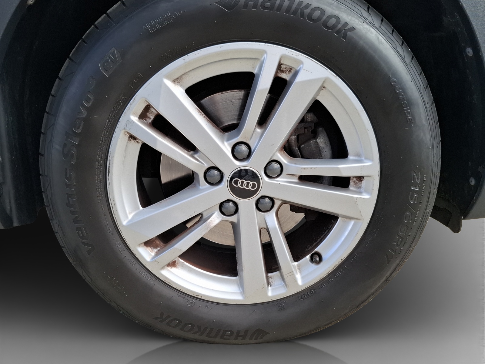 AUDI Q3 35 TFSI Attraction S-tronic-image-13