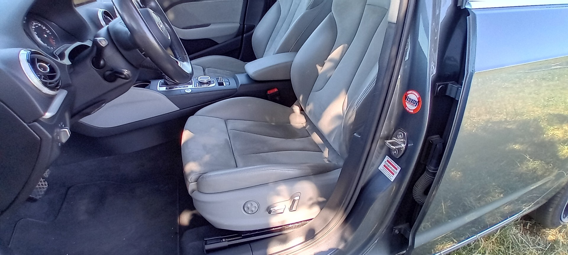 AUDI 2.0 T FSI Design qu. S-Tronic-image-4