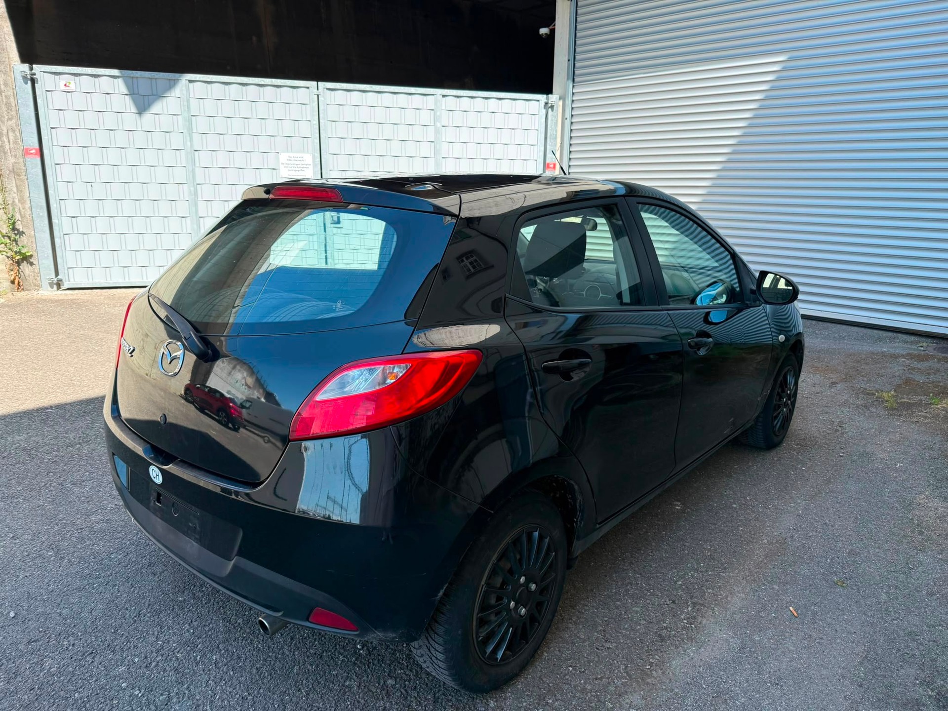 MAZDA 2 1.3i 16V Exclusive-image-2
